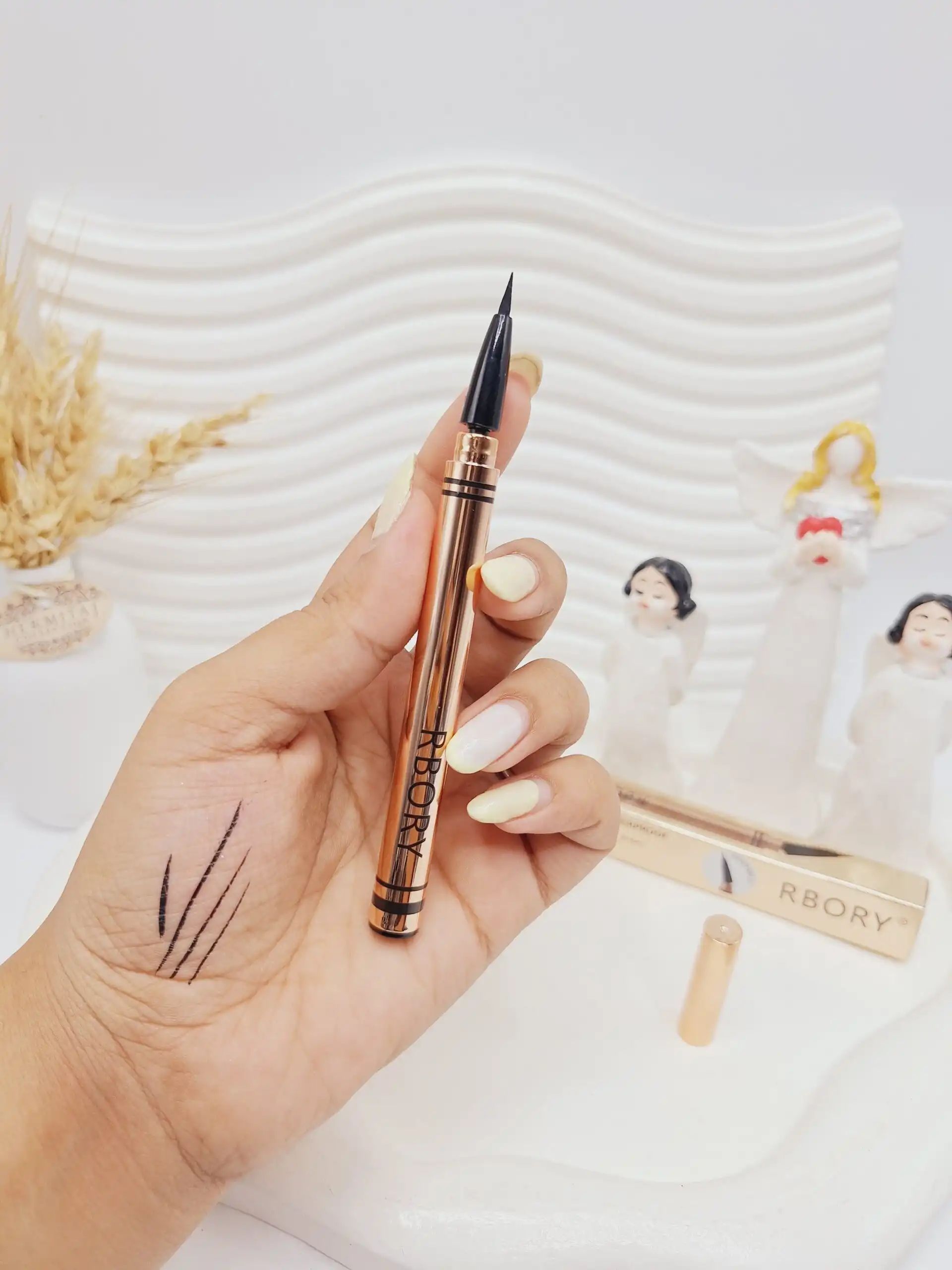 خط چشم مشکی ماژیکی خم شونده برند RBORY اصلی ضد آب کد 2985