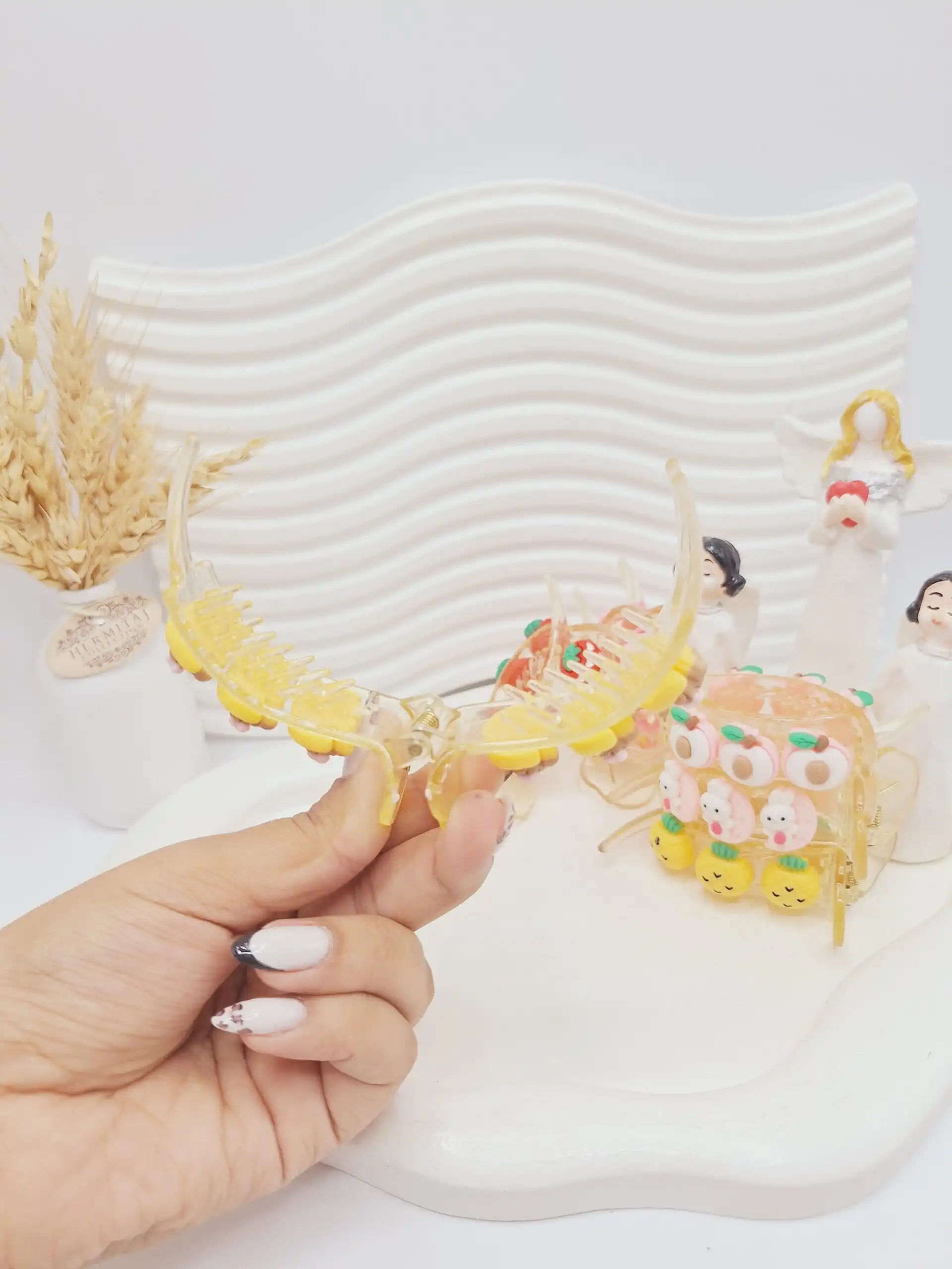 گیره مو گوجه ای دخترانه طرح های متنوع