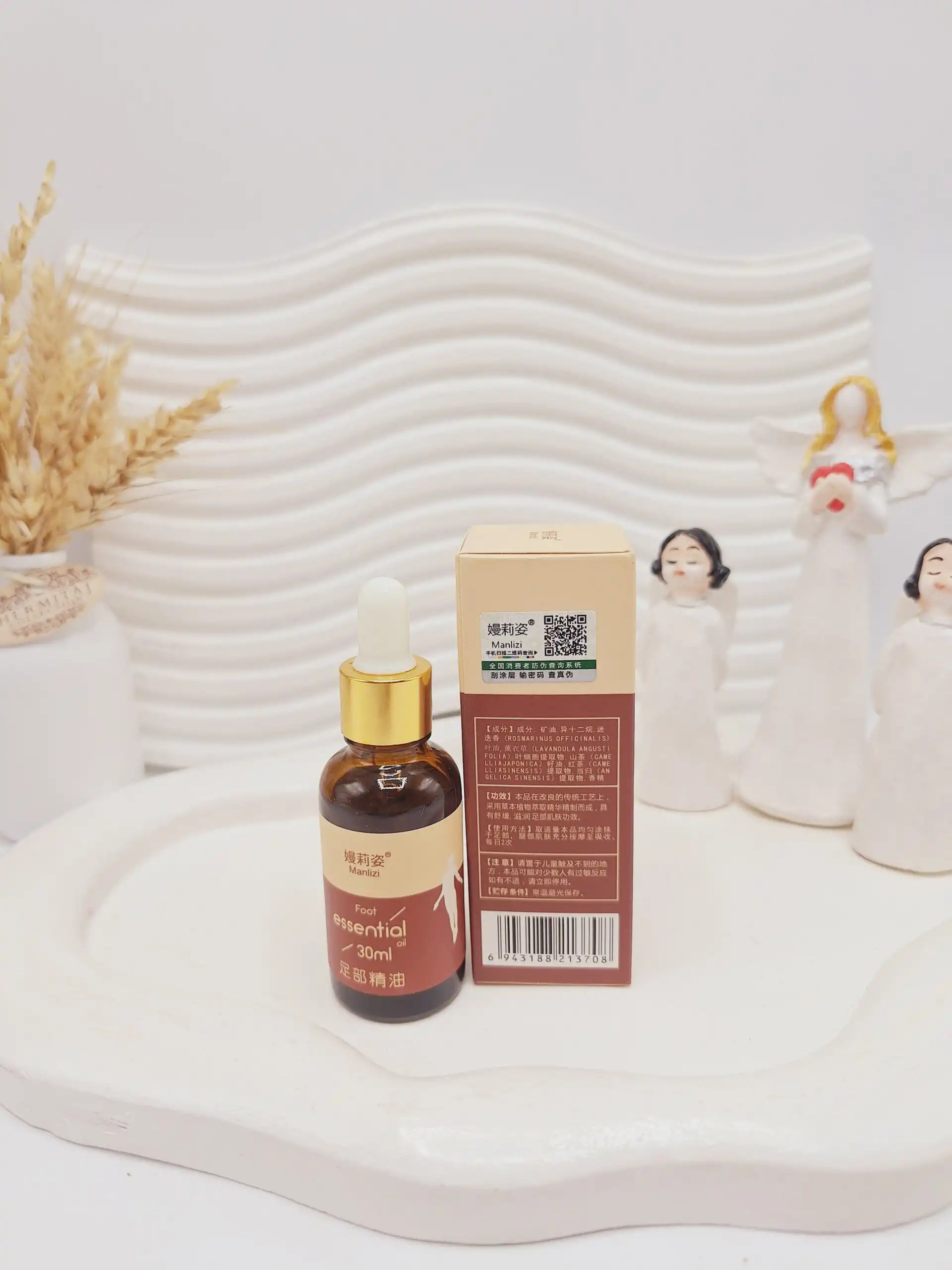 روغن ضروری ماساژ و قد پا 30ml برند Manlizi کد 3708