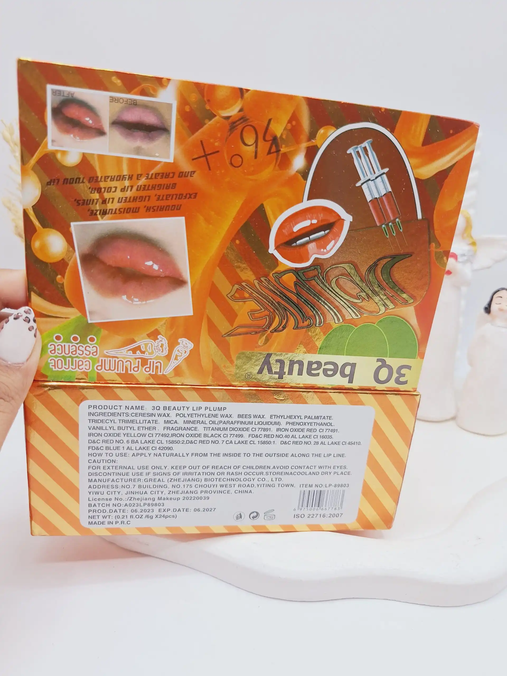 برق لب و حجم لب طرح هویج 3Q beauty کد 89803