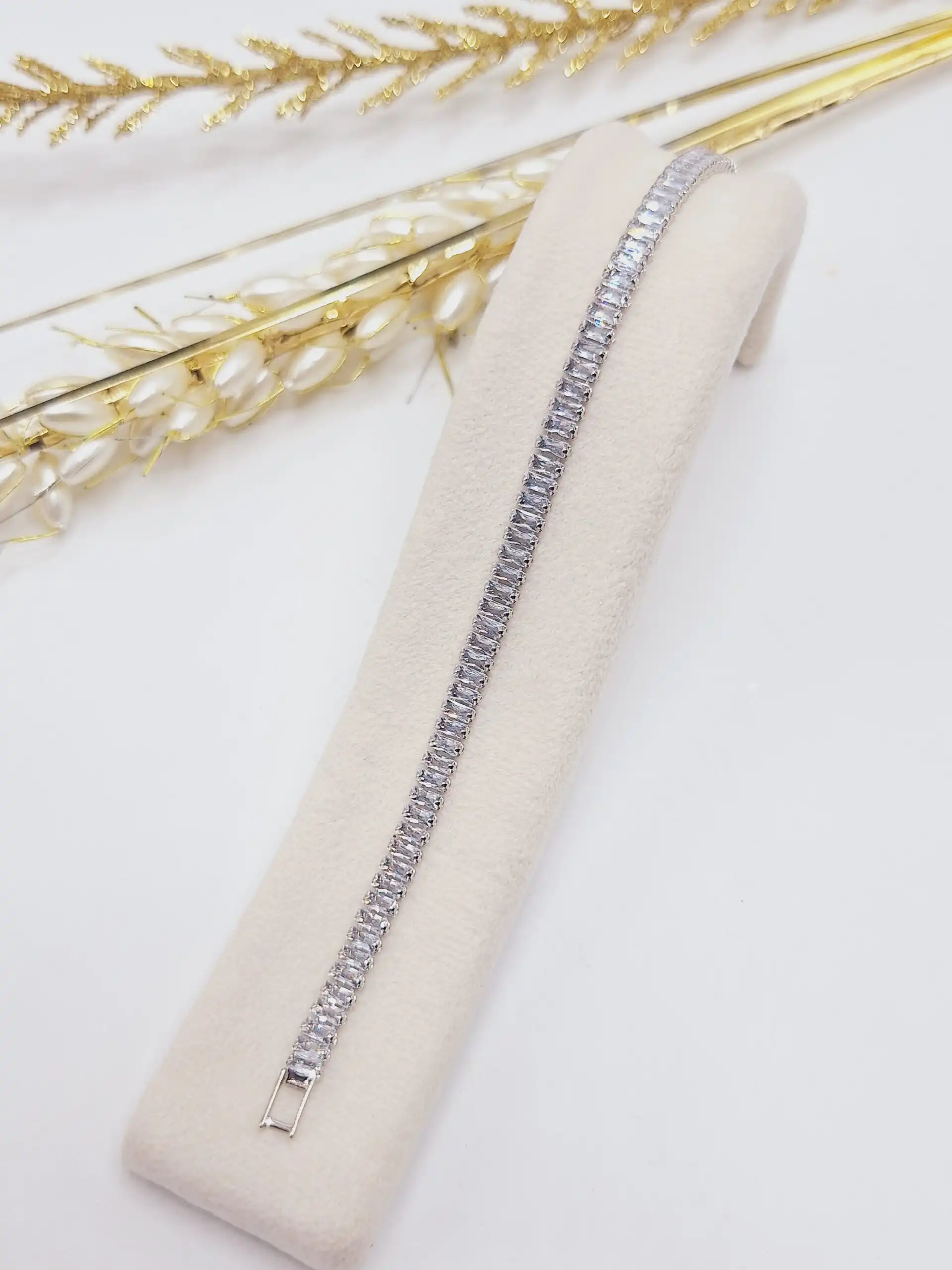 دستبند پرطرفدار تنیسی نقره ای