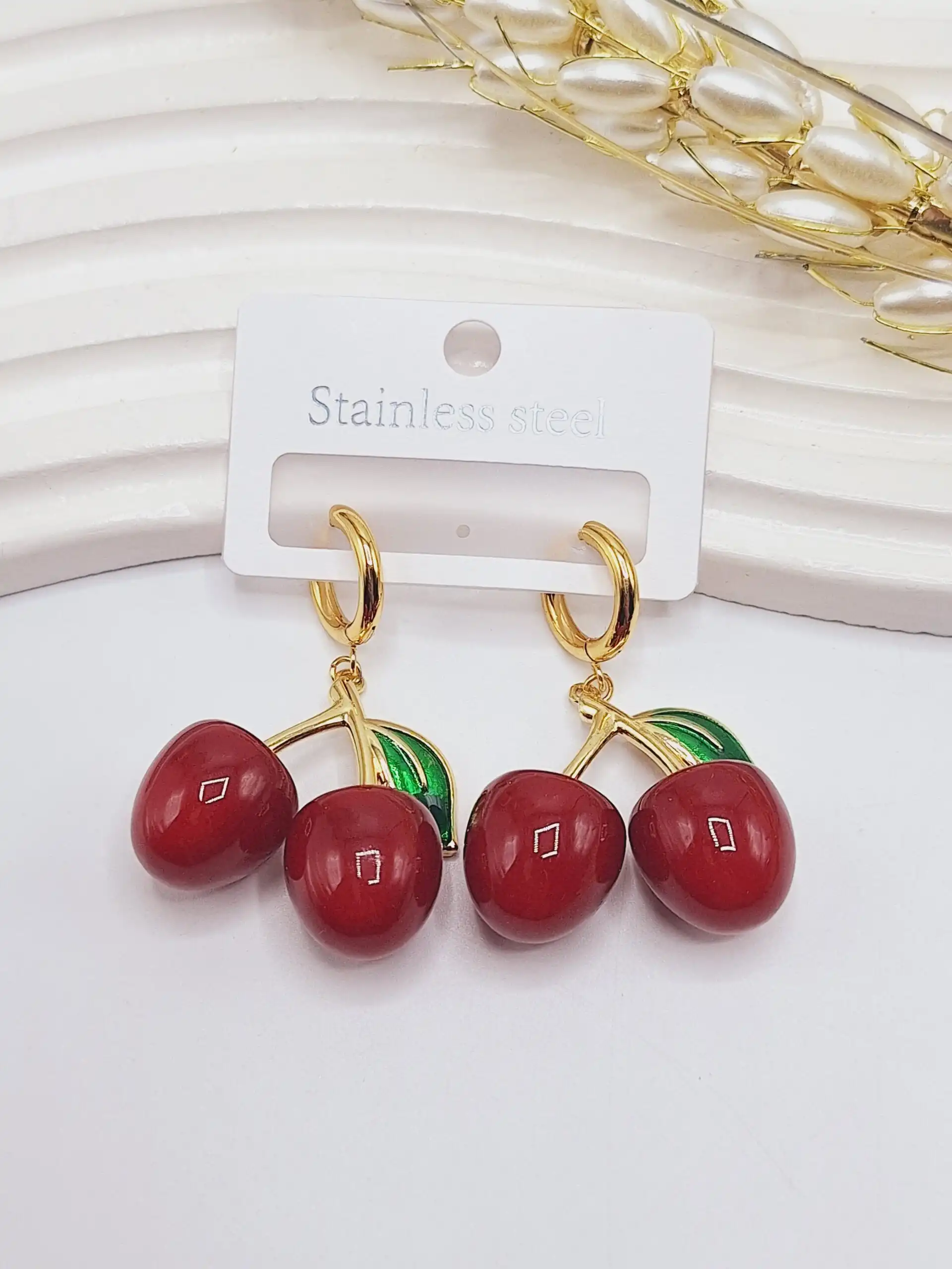 گوشواره گیلاسی مدل قفلی طرح برگ سبز کد 6