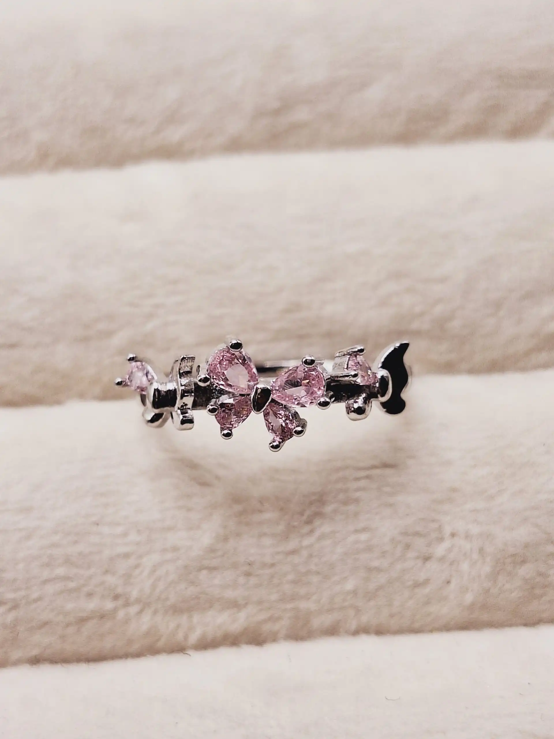 انگشتر جواهری 3 پروانه کوچک صورتی و سفید