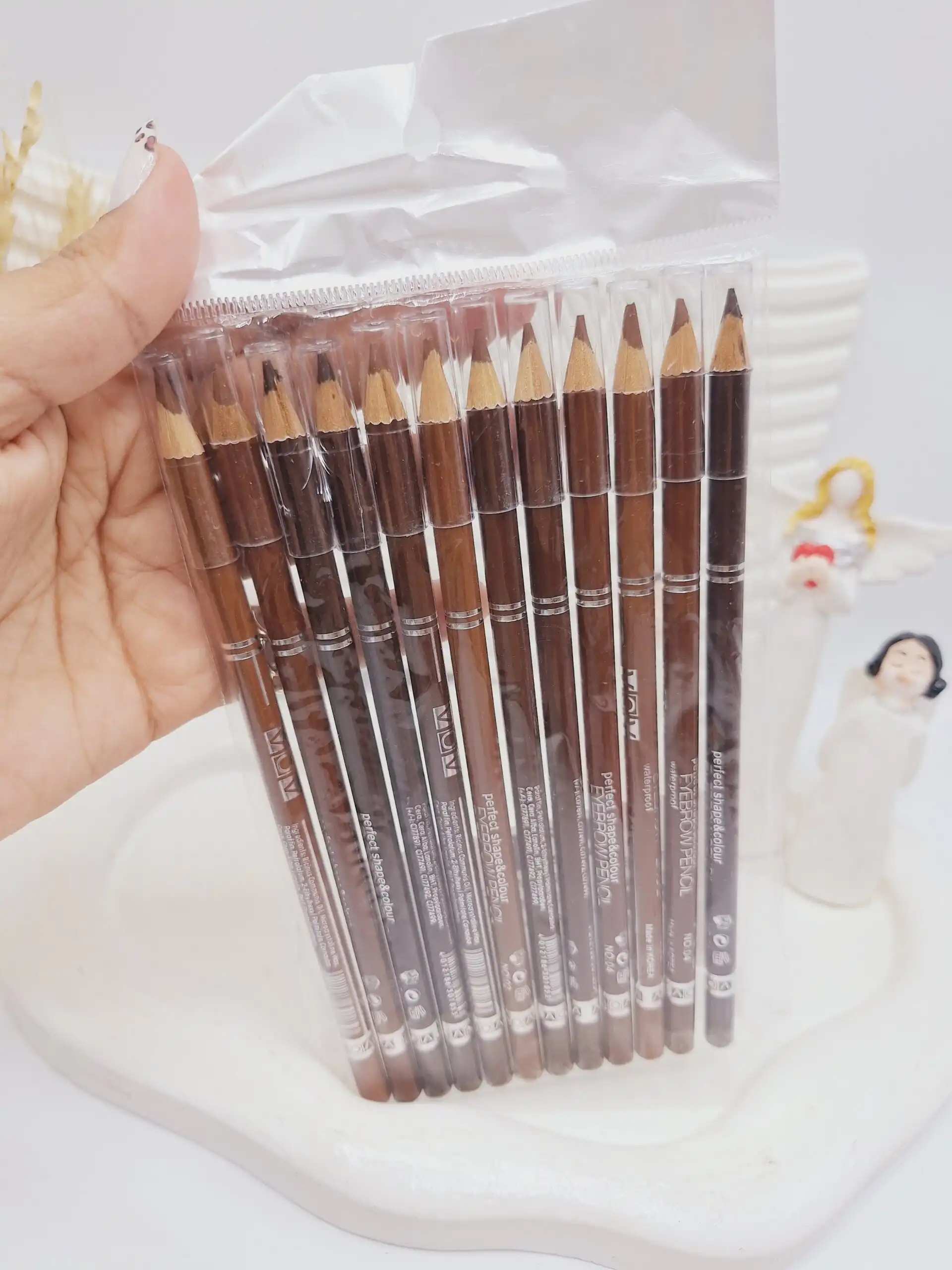 مداد ابرو بسته 12 عددی برند واو VOV اورجینال کد 1853