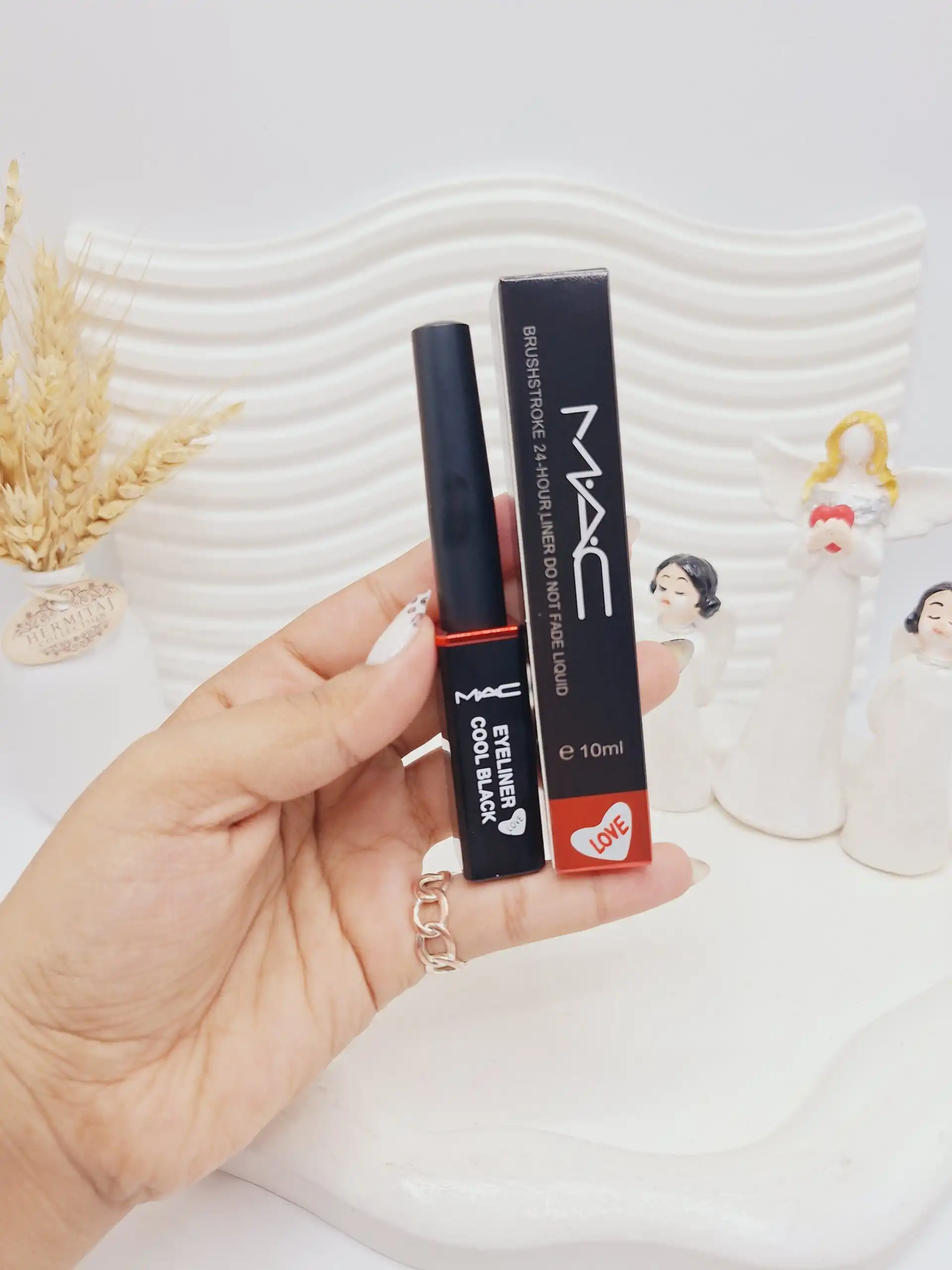 خط چشم مویی فوق العاده عالی برند مک کد 0428