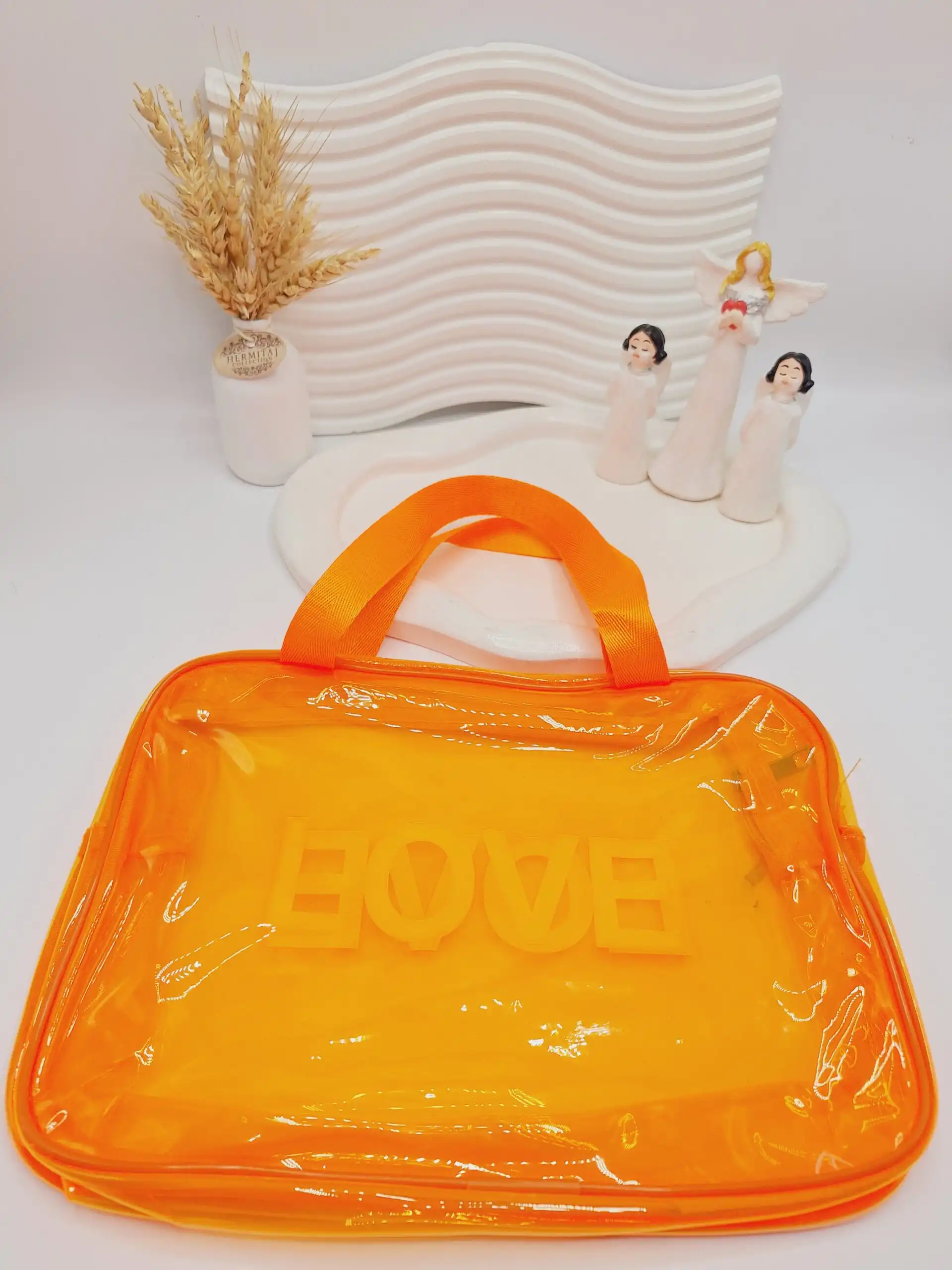 کیف لوازم آرایشی سایز بزرگ مدل LOVE (رنگ نارنجی)