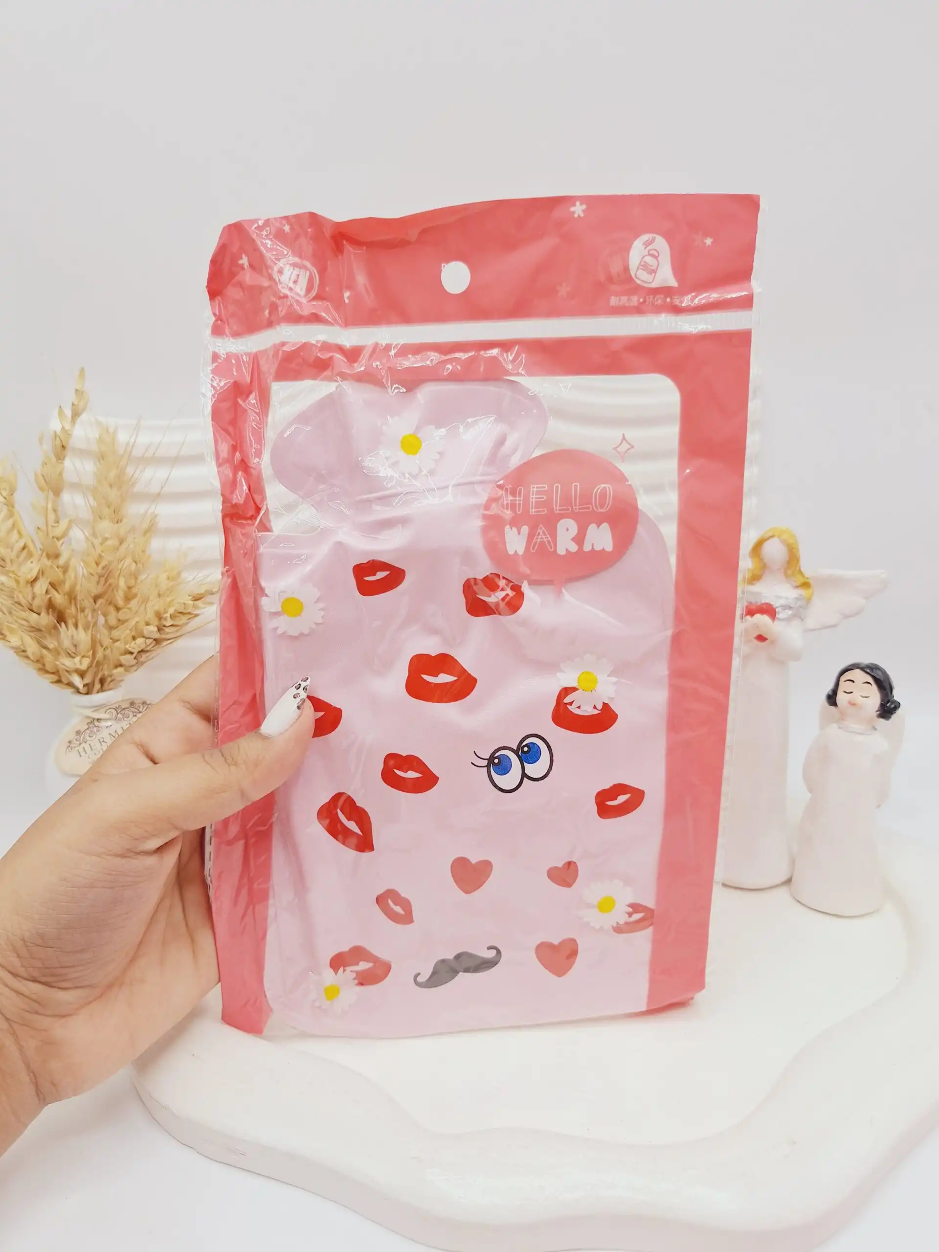 کیسه آبگرم فانتزی در طرح های متنوع کد 0040