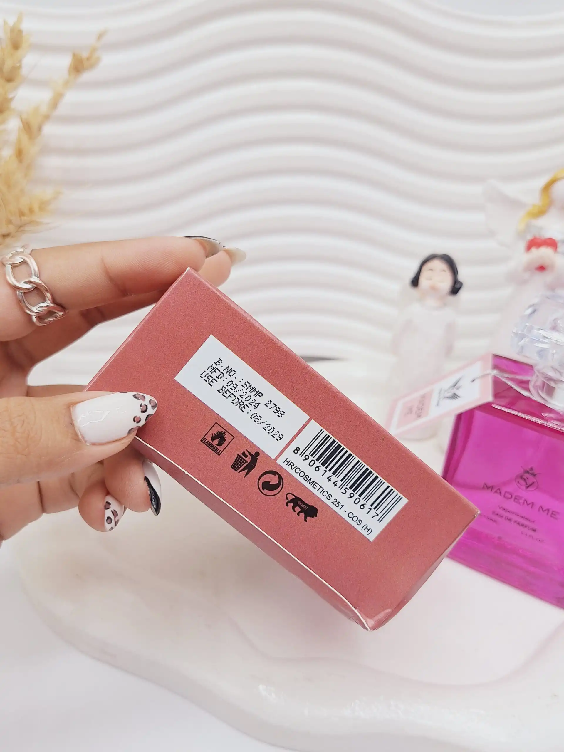 ادکلن MADEM ME حجم 100 میل امارات کد 0617