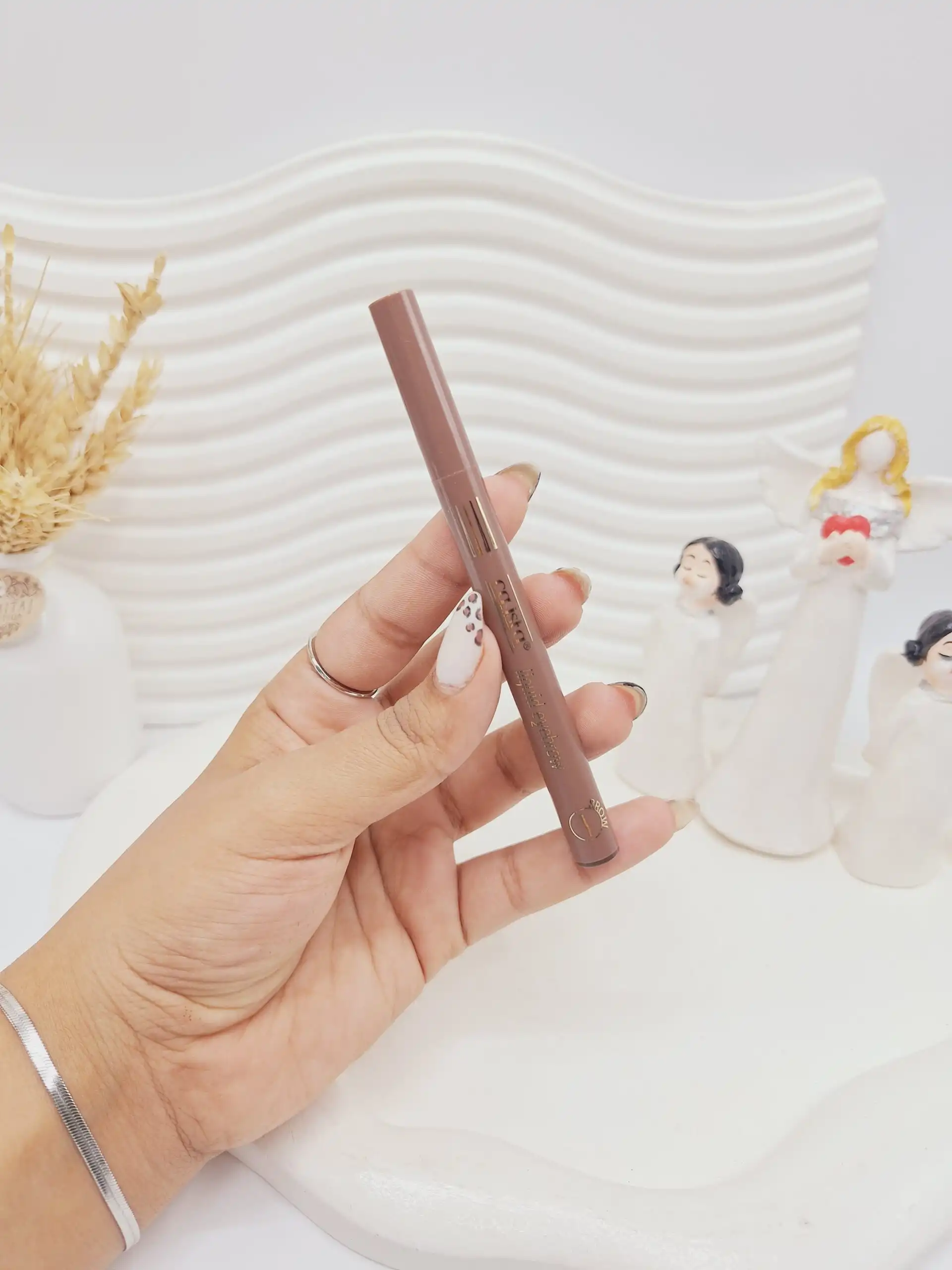 هاشور ابرو ضد آب برند کالیستا (کد 3 رنگ قهوه ای کم رنگ)