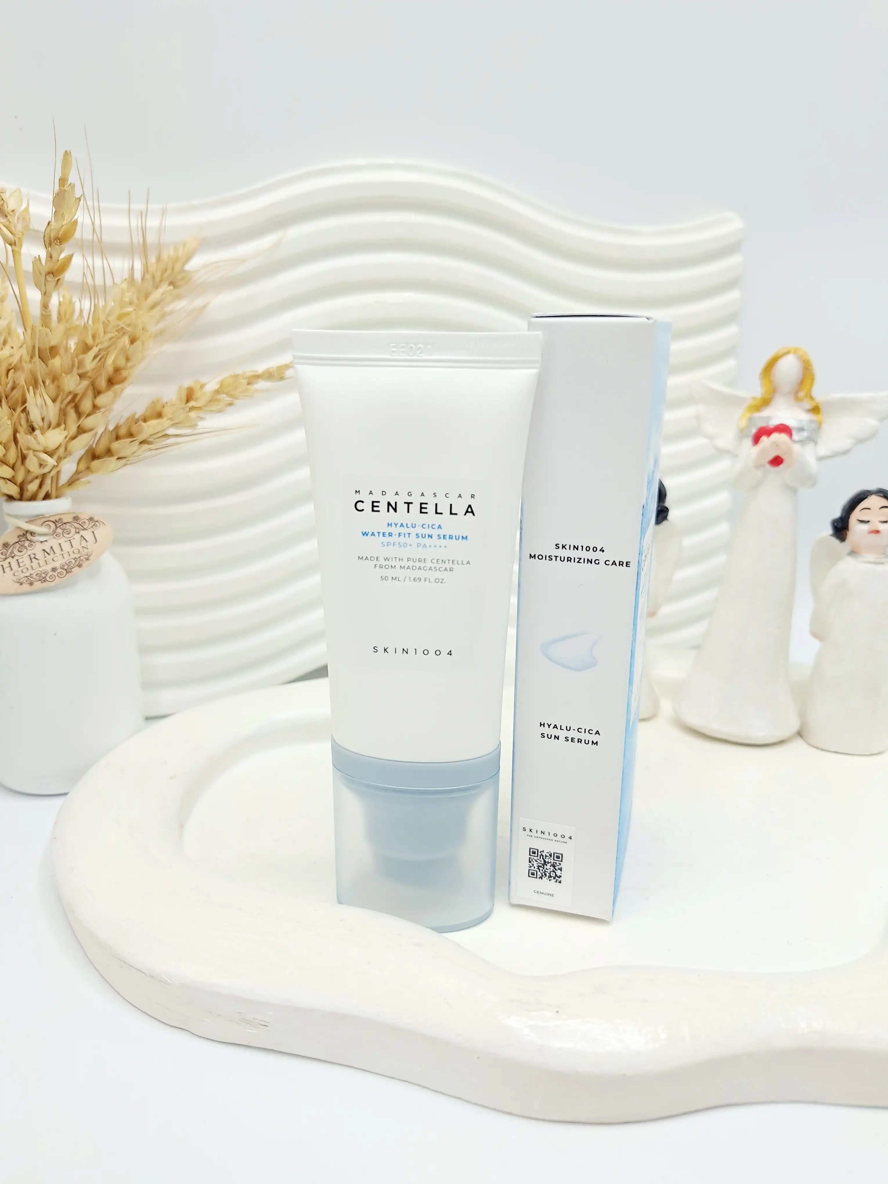 کرم ضد آفتاب بدون رنگ سنتلا +SPF 50 اصل و اورجینال کد 1592