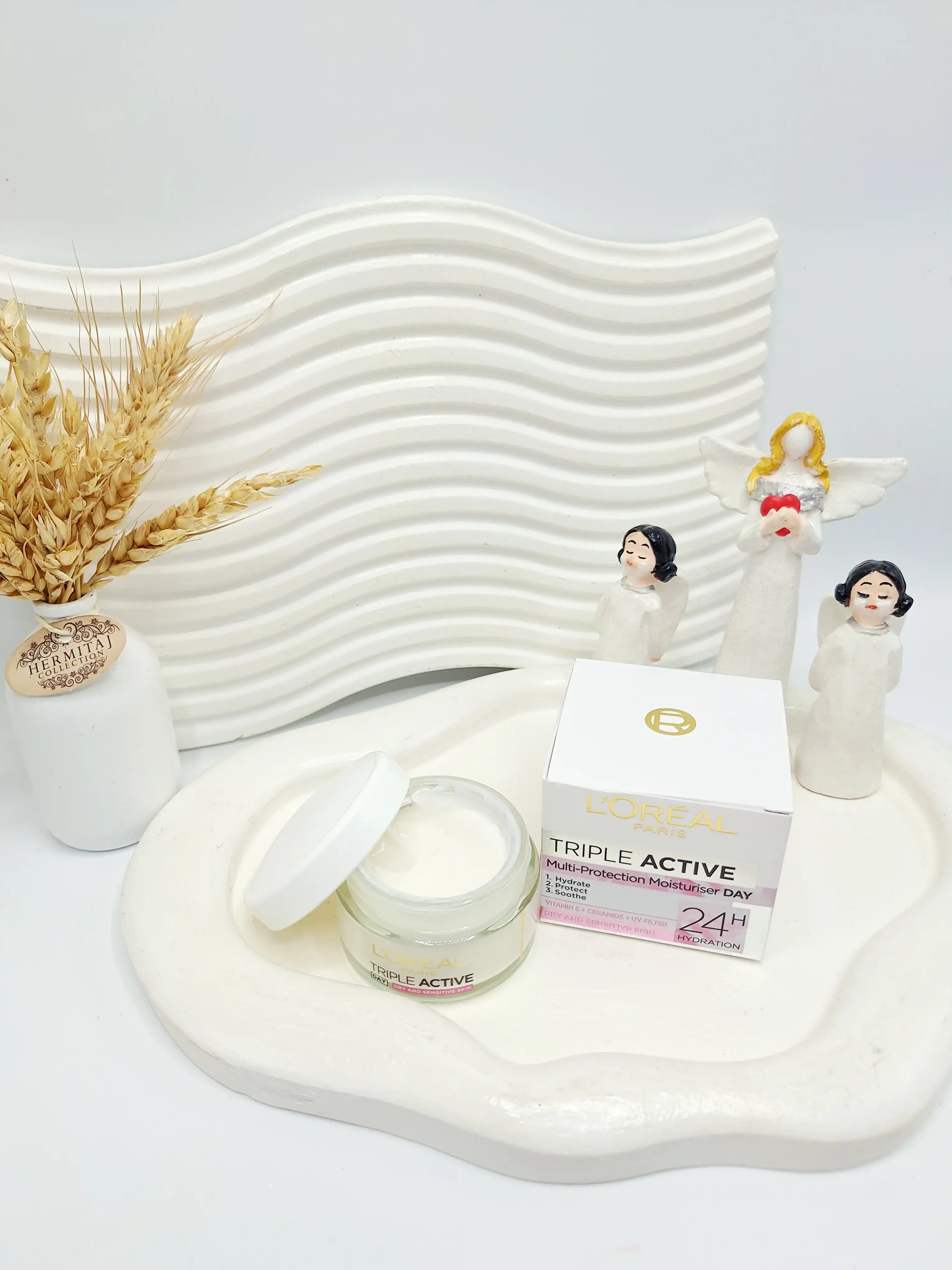 کرم روز لورآل تریپل اکتیو پوست خشک و حساس اورجینال اصل 50 میل کد 9640