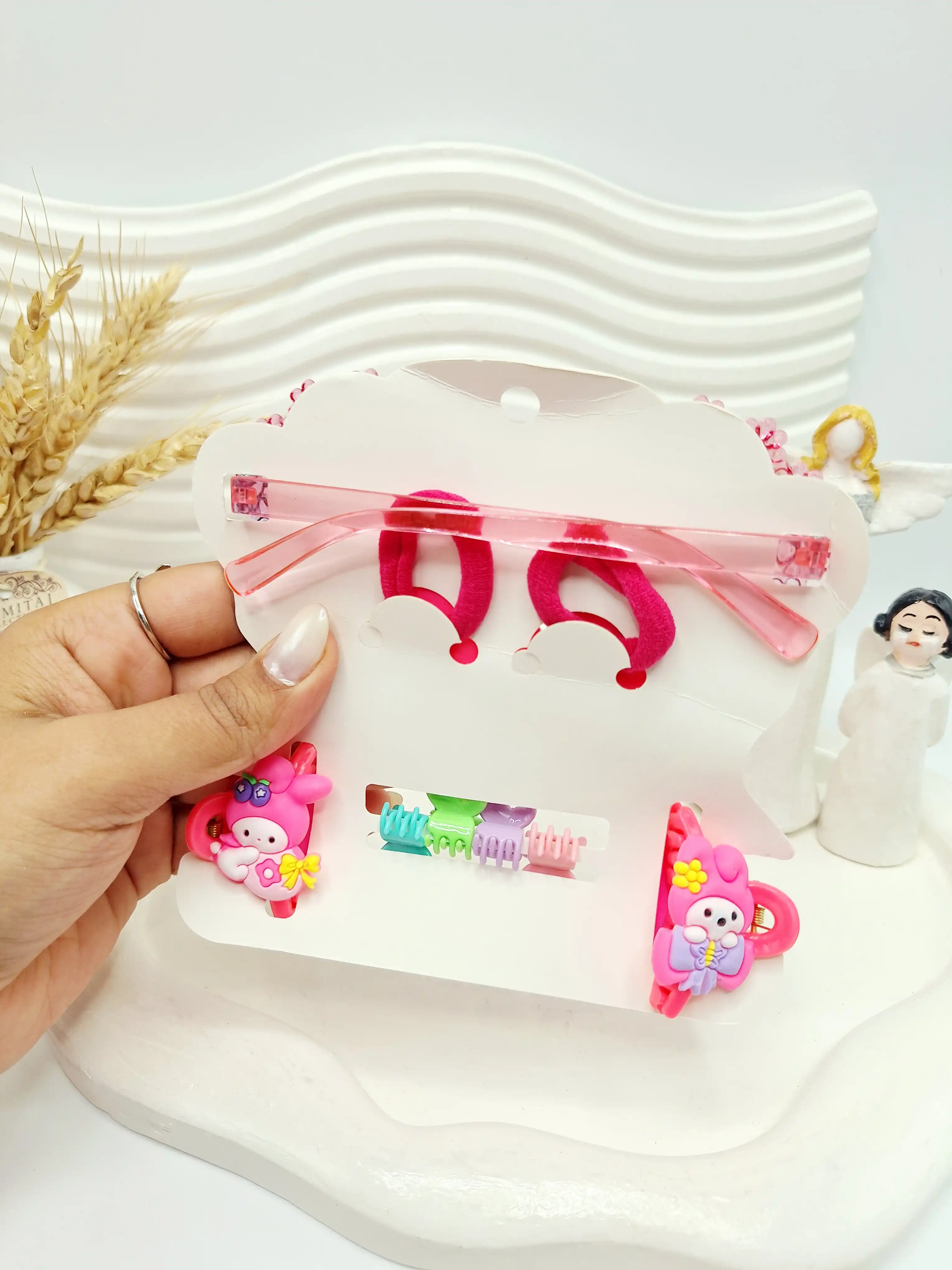 ست عینک و کش و کلیپس بچگانه طرح کرومی ( مدل عینک دايره ای گل دار)