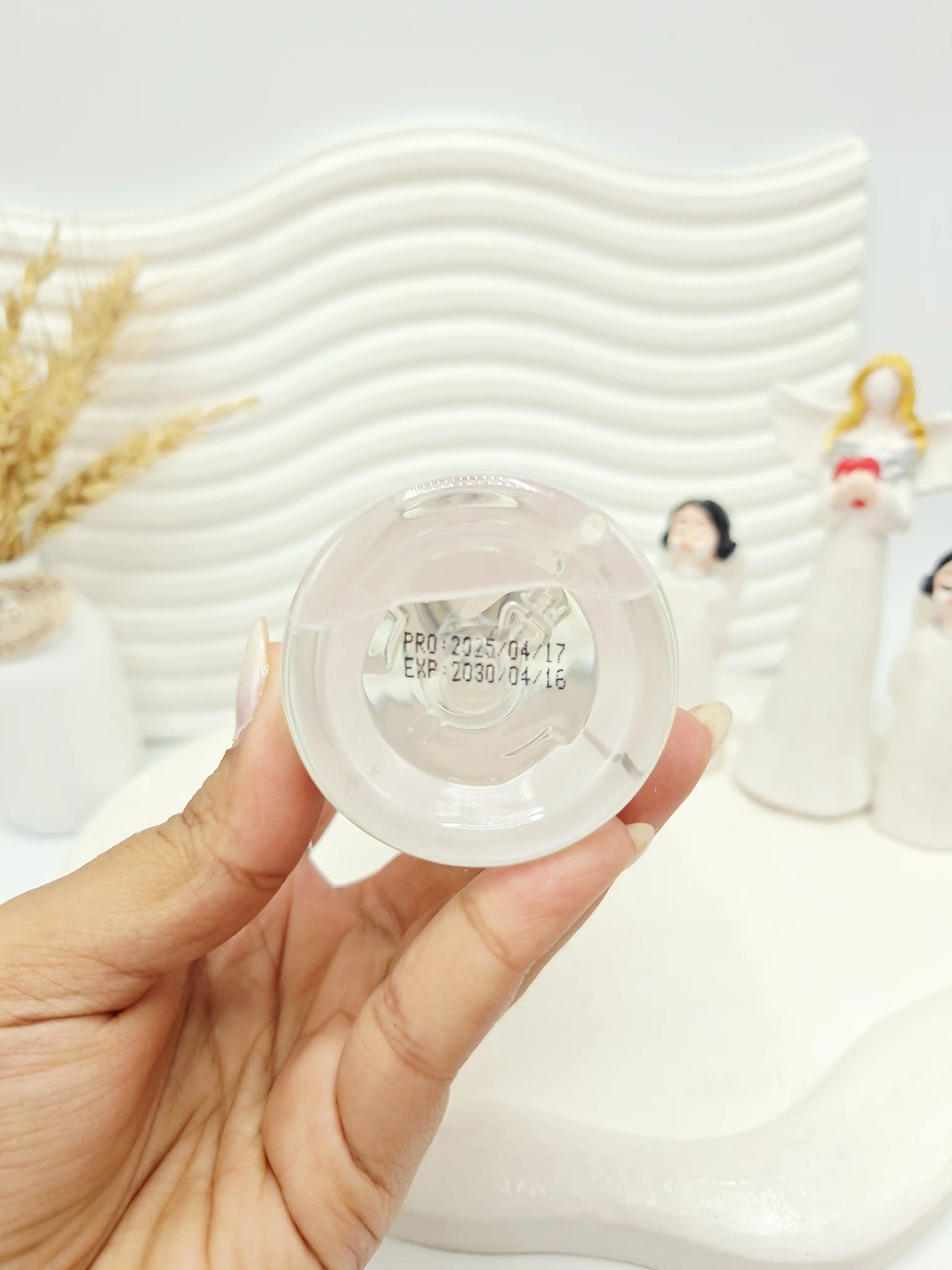 بادی اسپلش زنانه KISS برند V.V.LOVE حجم 250 میل کد 4762