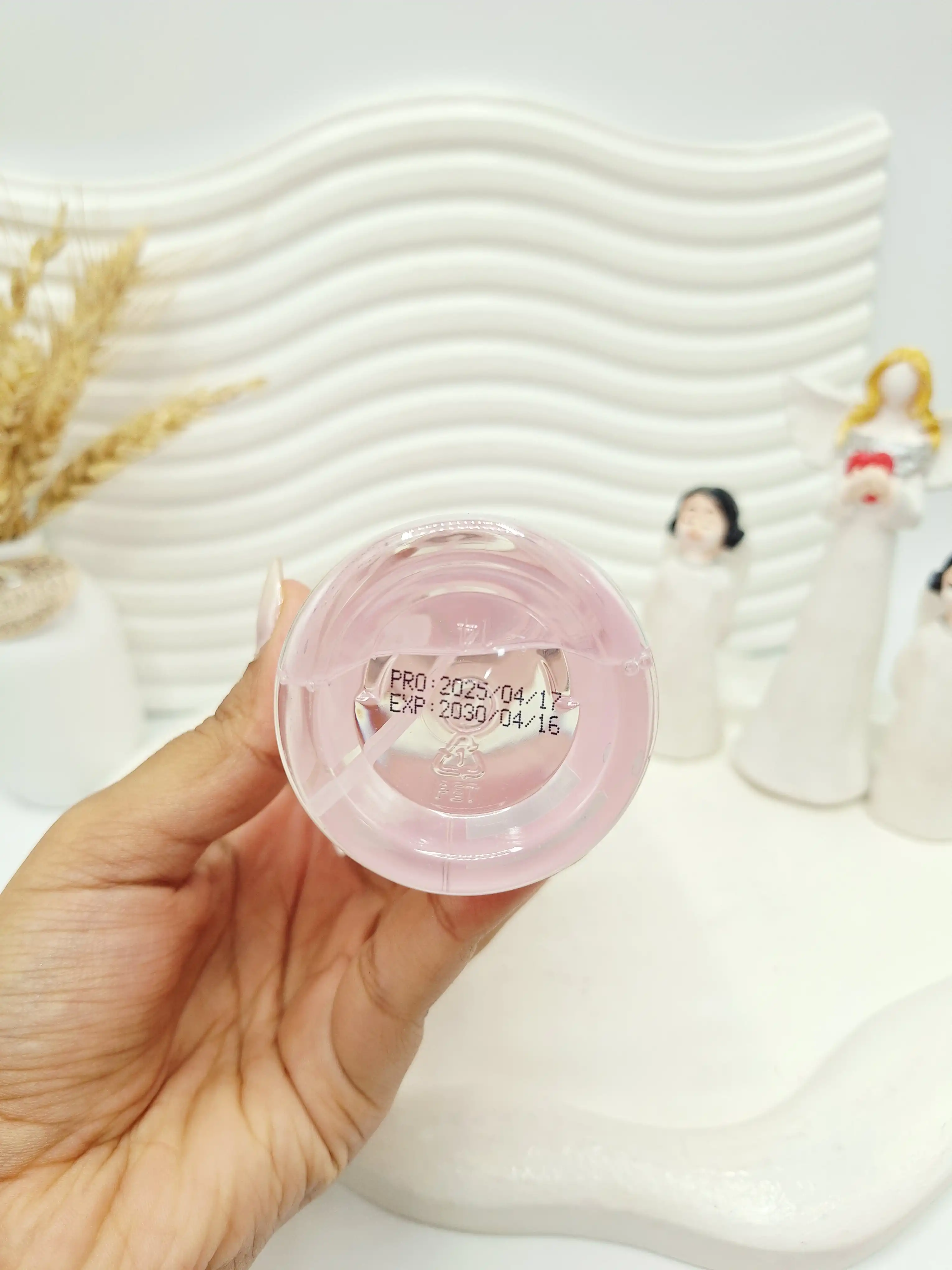 بادی اسپلش زنانه BELLA برند V.V.LOVE حجم 250 میل کد 4786