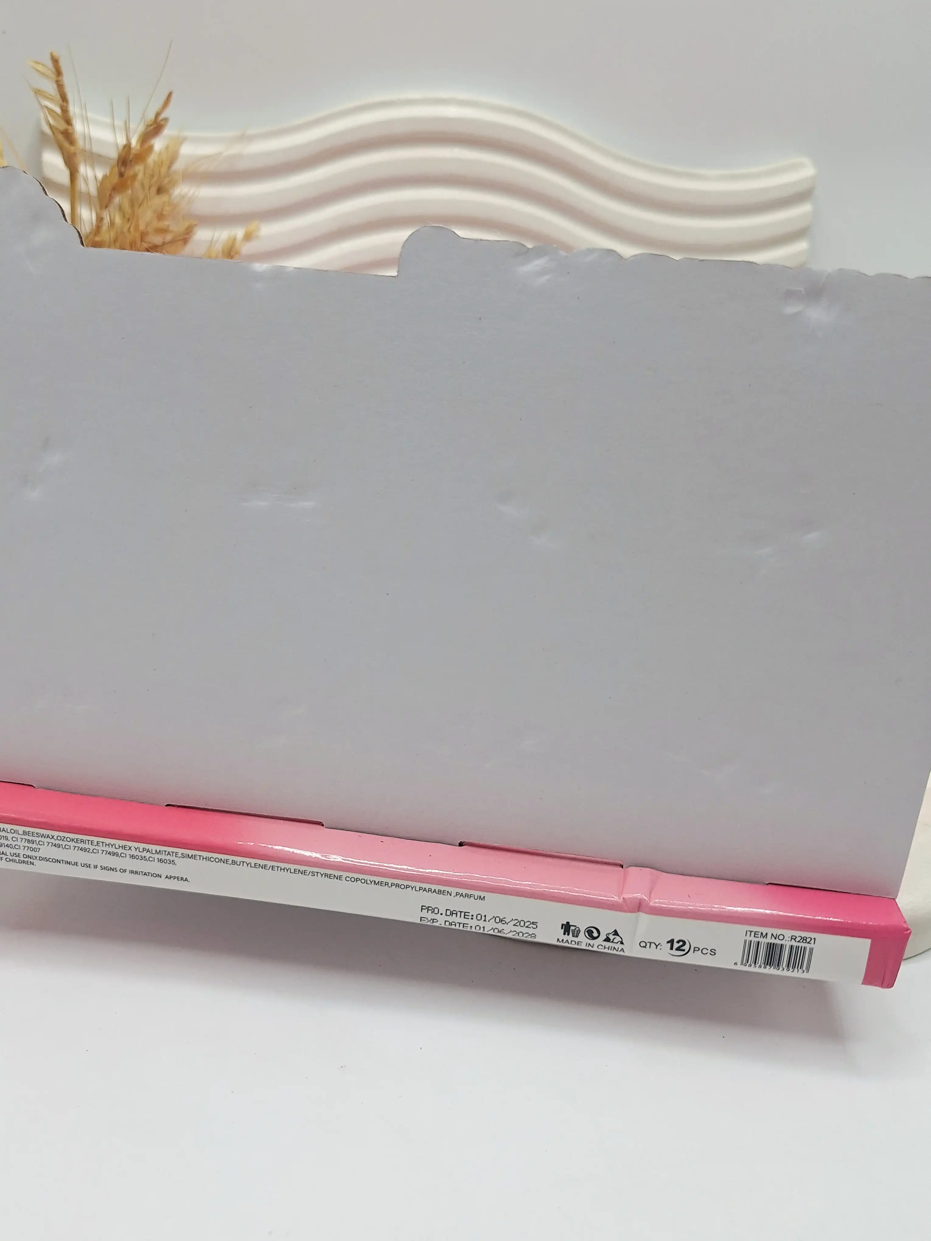 رژ لب و گونه کاسه ای قلبی همراه براش برند ROMANTIC RAIN کد 9213