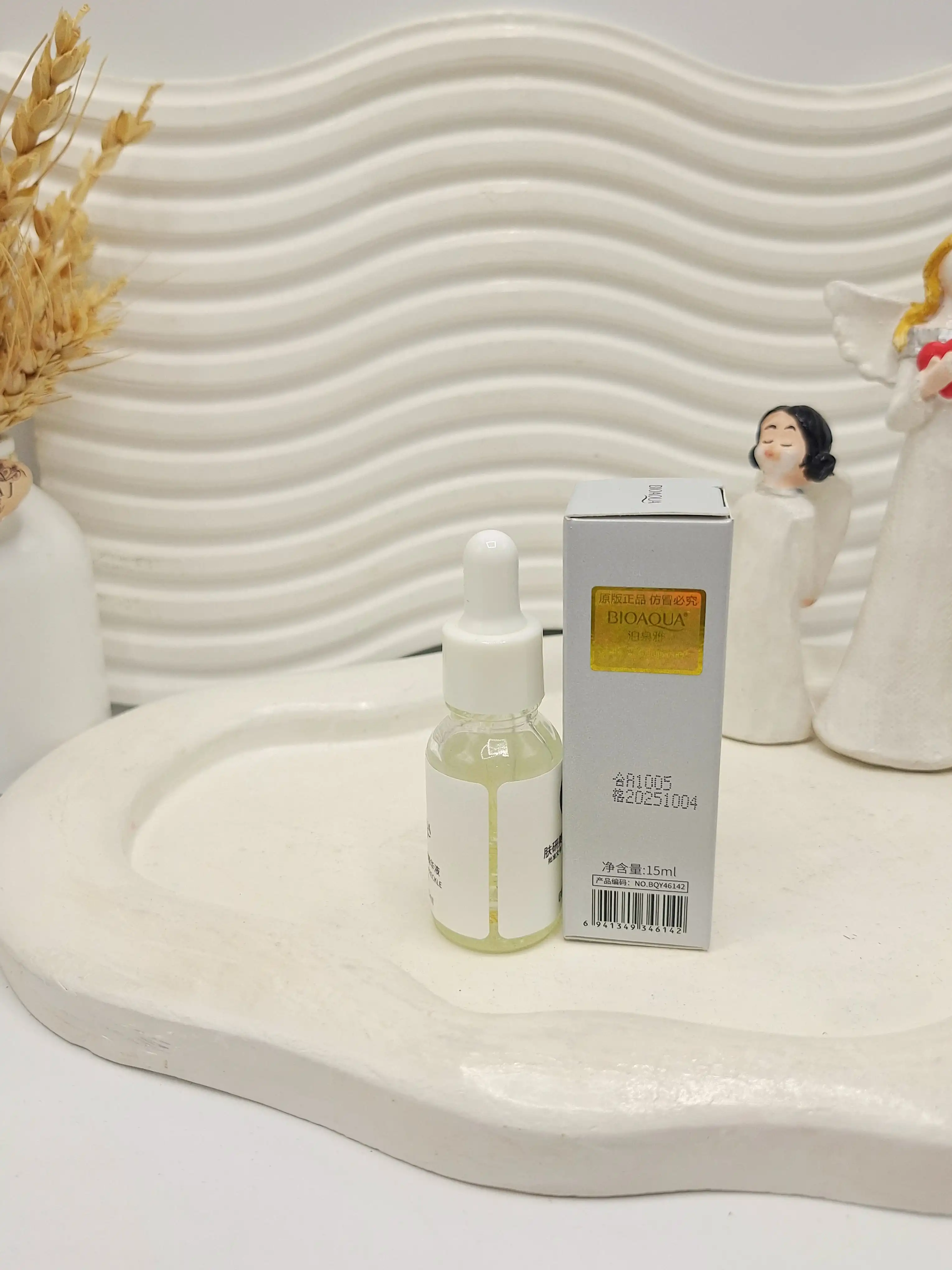 سرم ضد جوش فوری برند بیوآکوا حجم 15 میل کد 6142