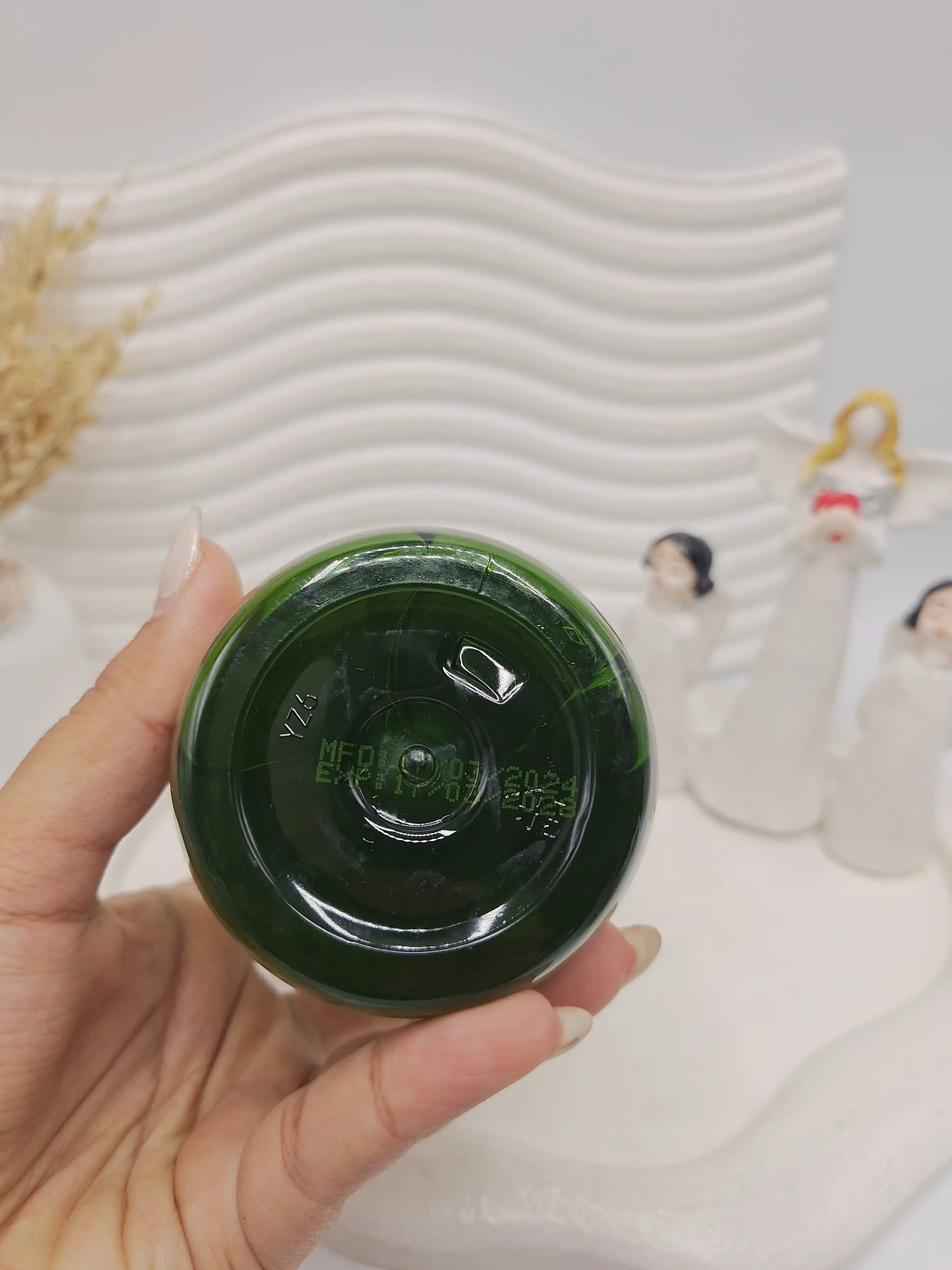 شامپوی ضد شوره آلوئه ورا کورمزیک KORMESICIC حجم 500 میل کد 4374