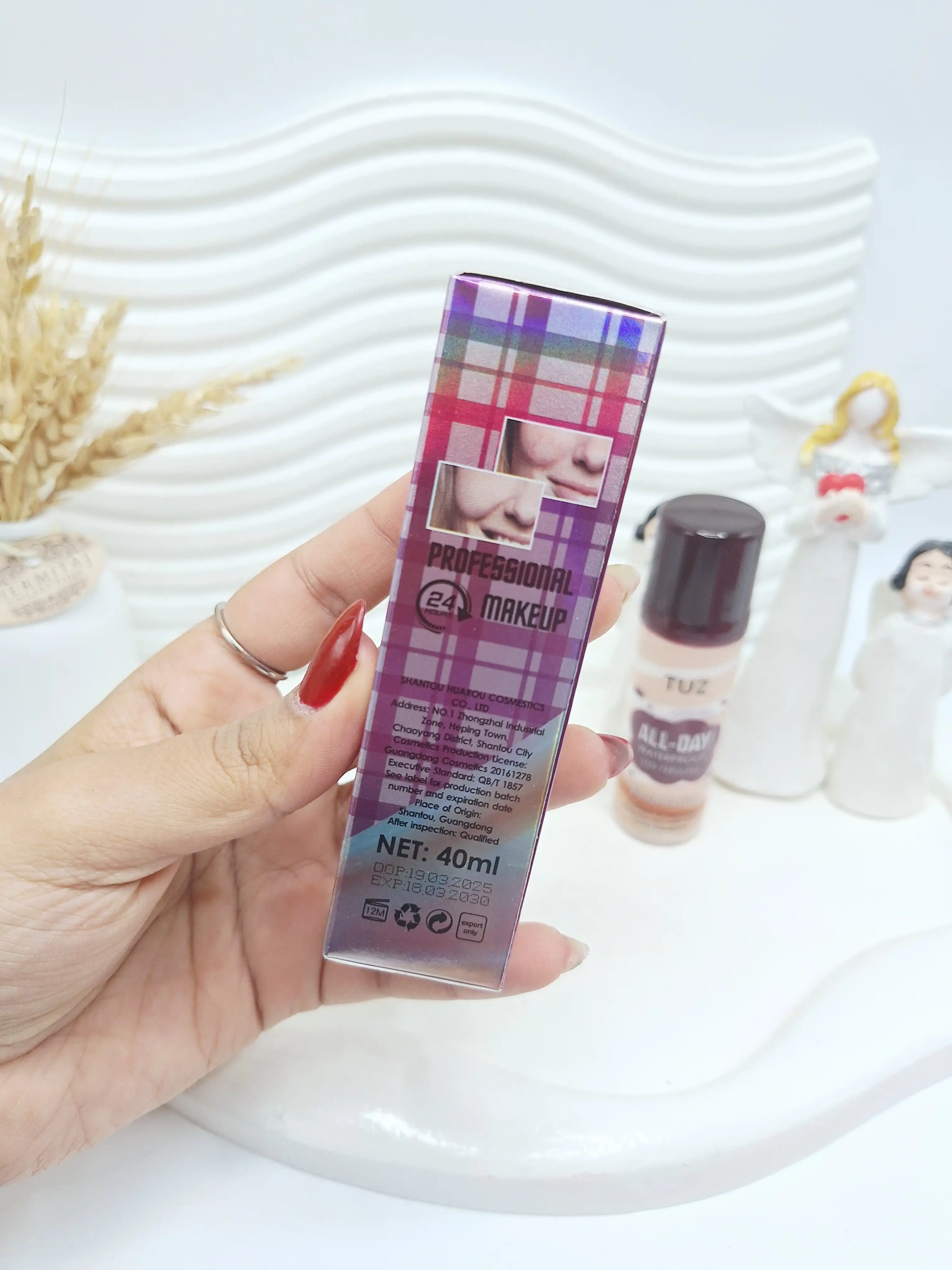 کرم پودر 2 رنگ ضد آب 24 ساعته کلاژن و آلوعه ورا برند توز اورجینال کد 8345