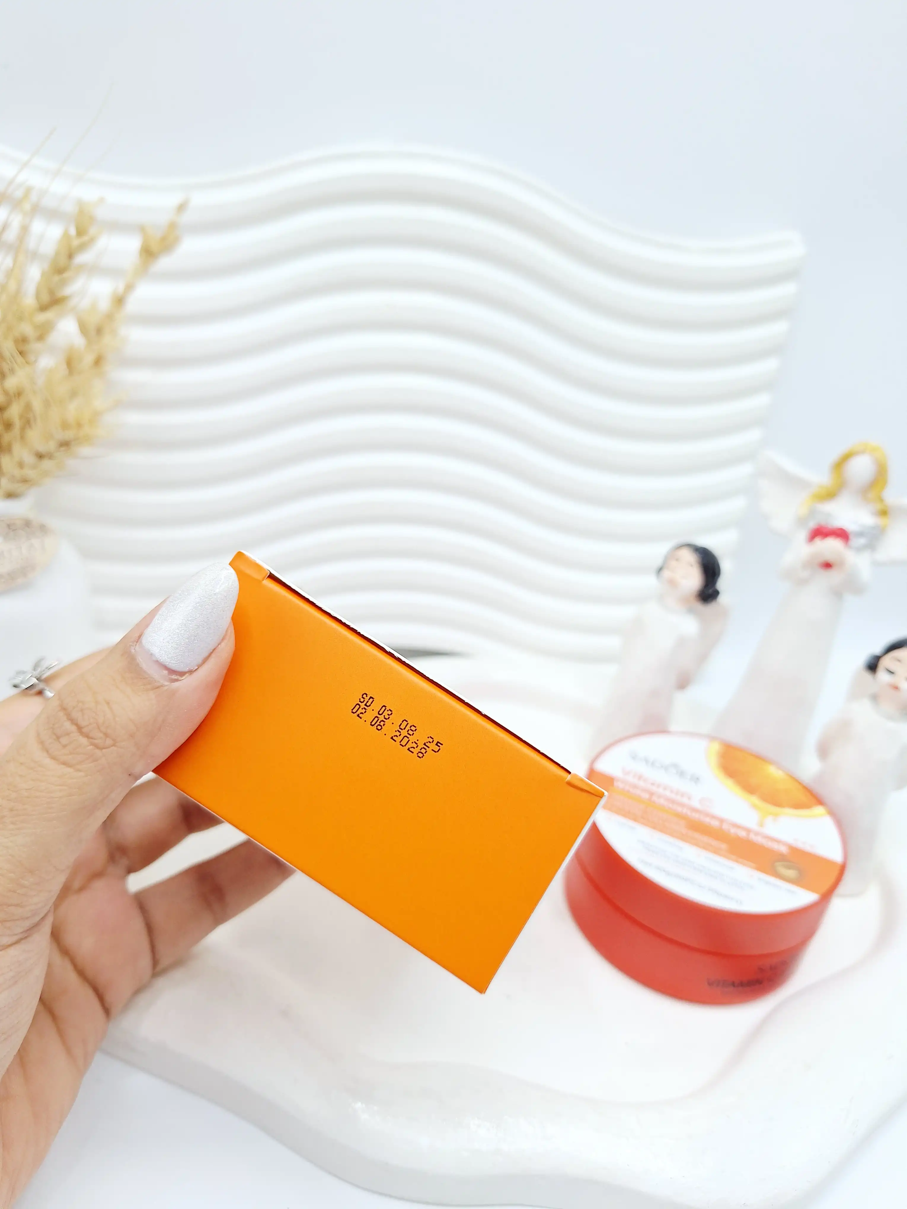 پچ زیر چشم ویتامین سی کاسه ای SADOER کد 3530