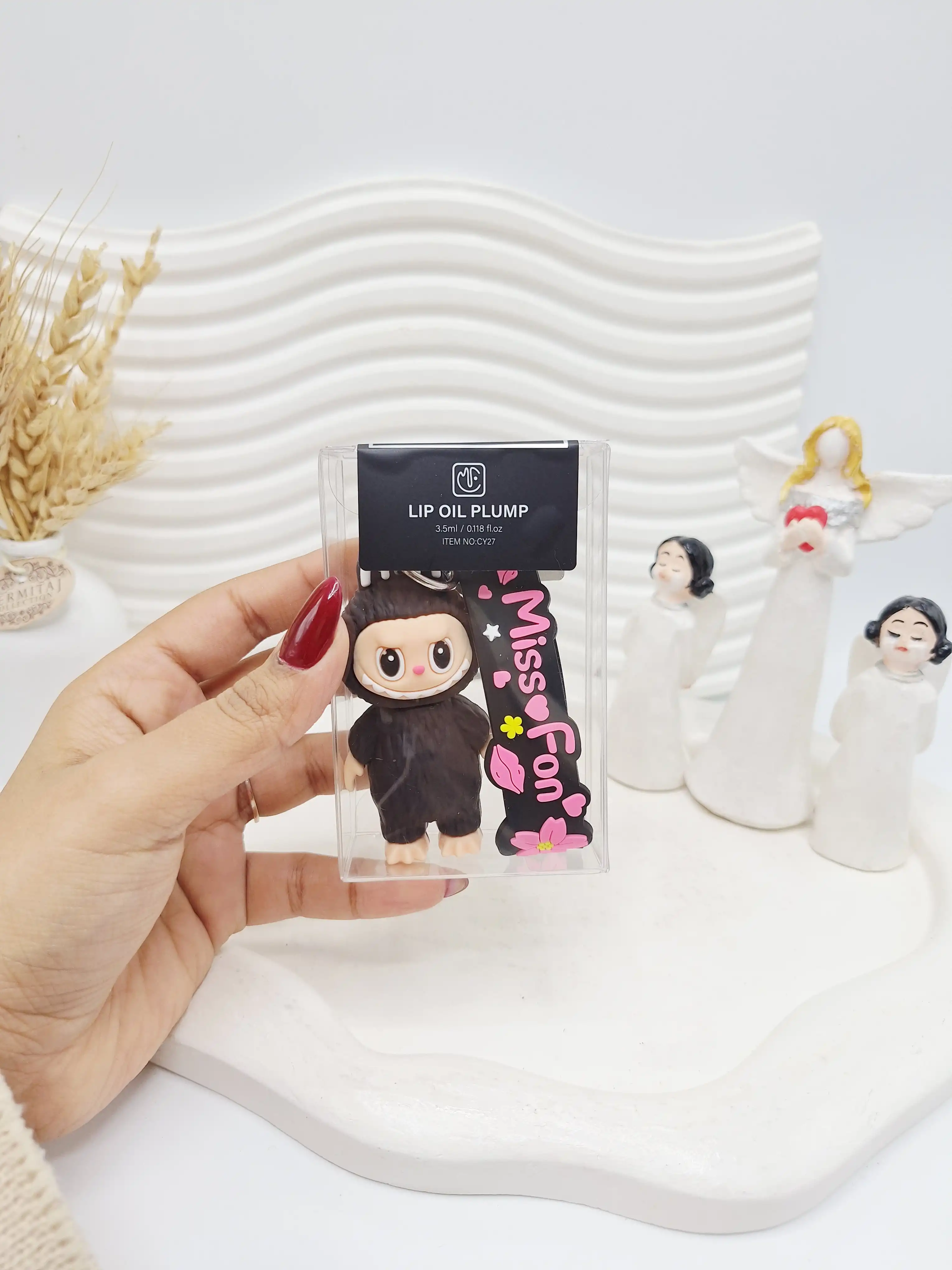 لیپ گلاس طرح عروسک لبوبو جذاب و ترند مدل جاکلیدی دار