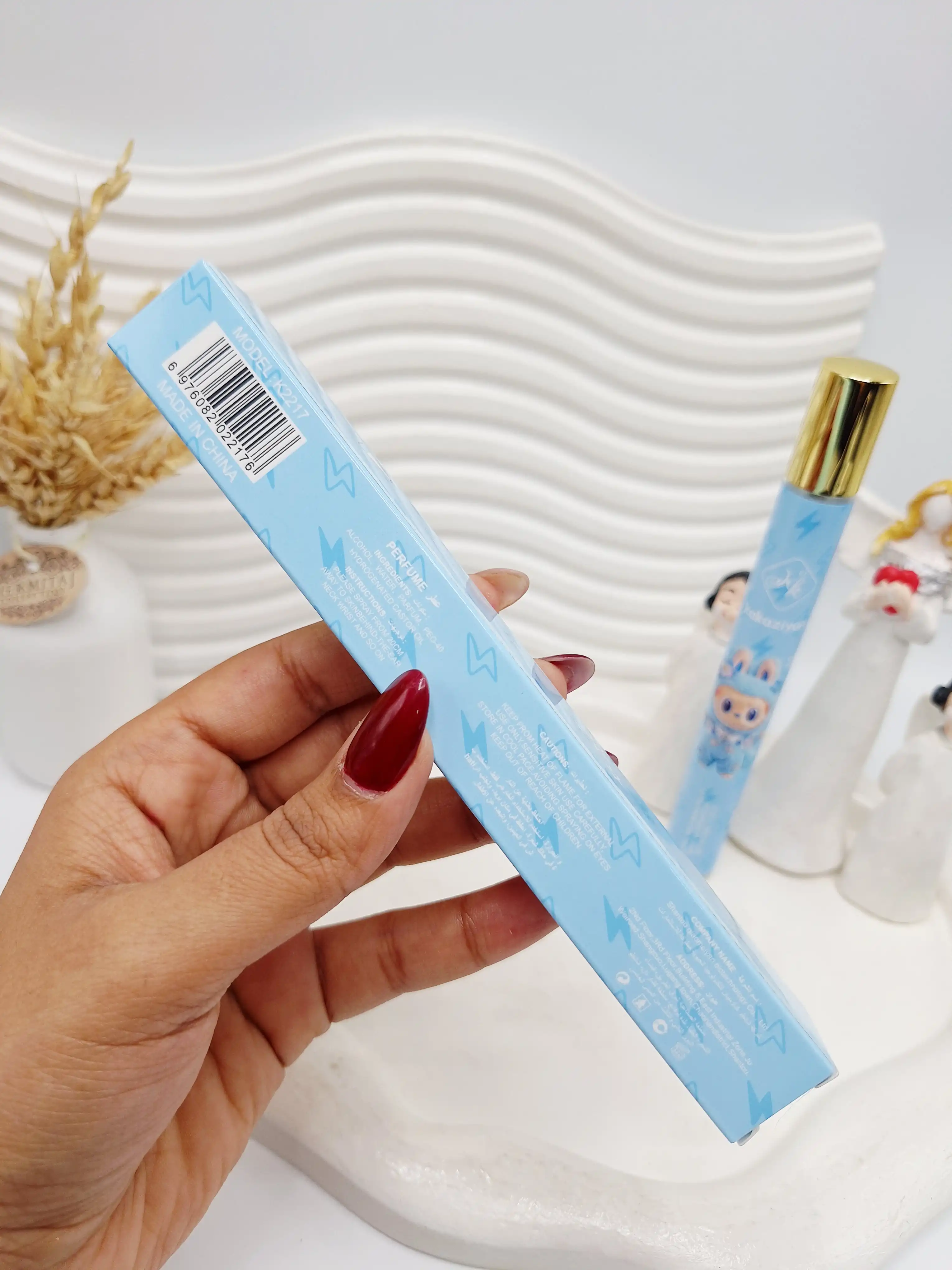 عطر قلمی 35 میل با رایحه ملایم لبوبو کد 2217