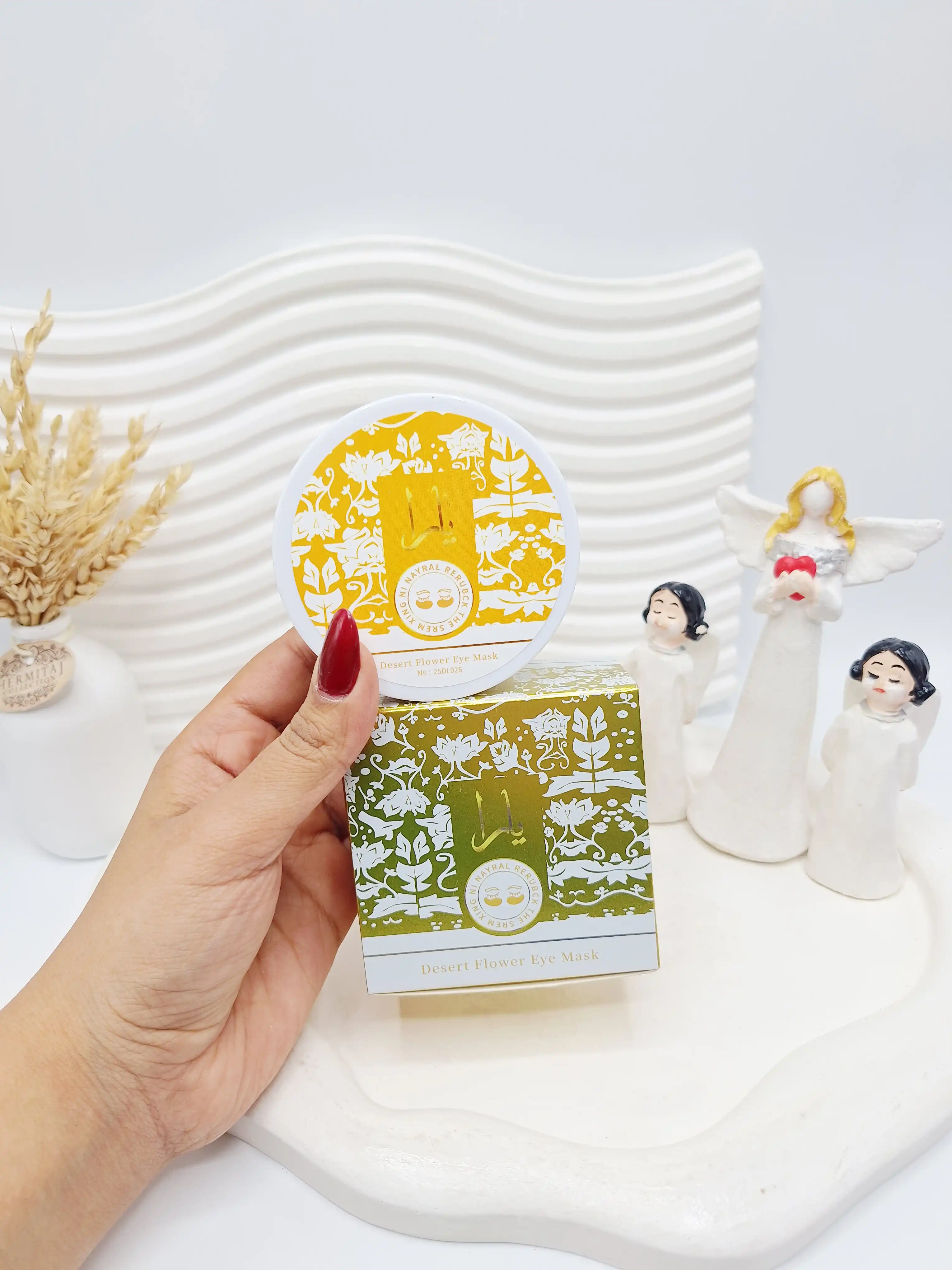 پچ زیر چشم طلا یارا (کارتن طلایی) کد 026