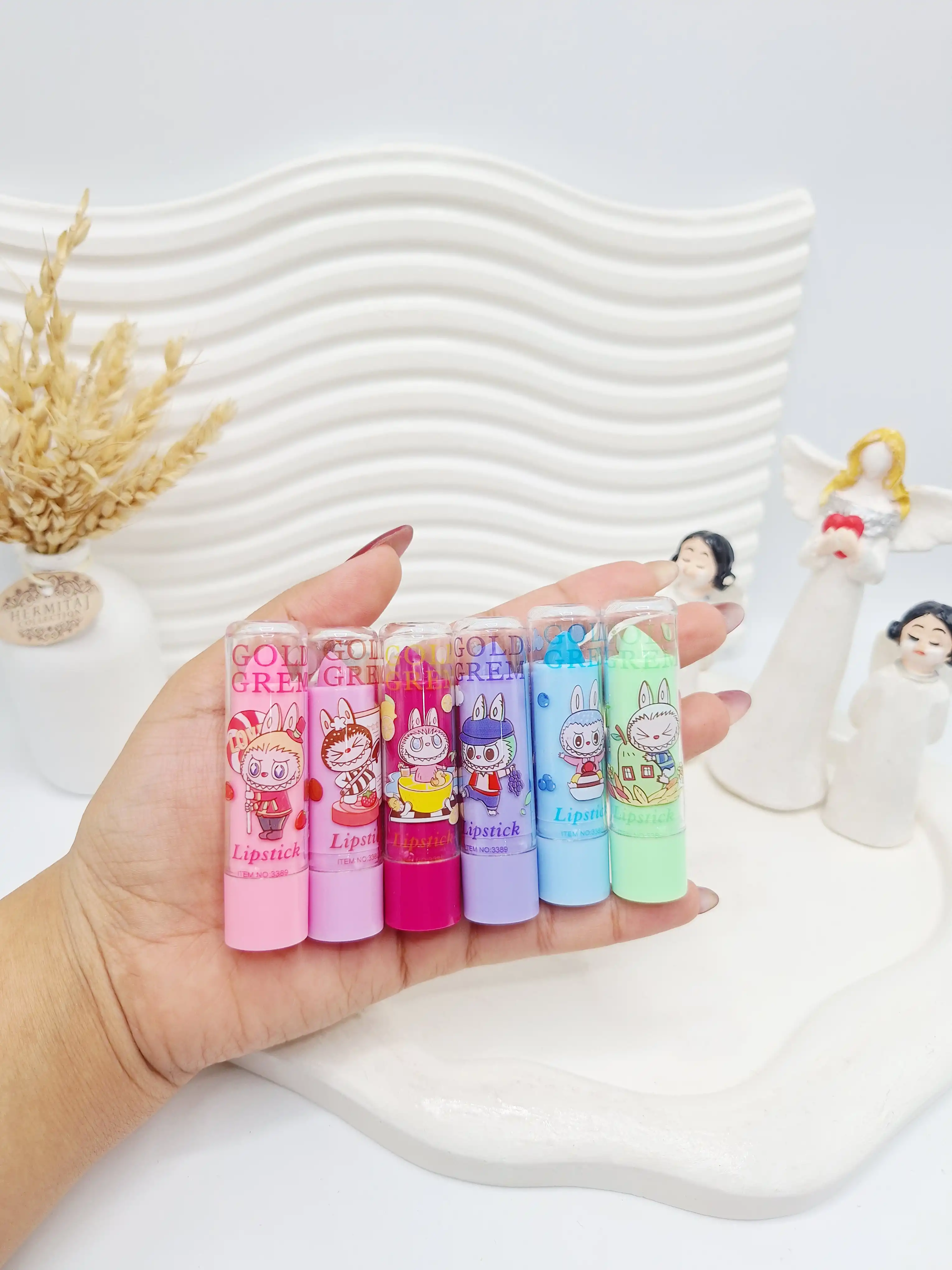 بالم لب حرارتی خوش بو برند FRUITS کد 3389