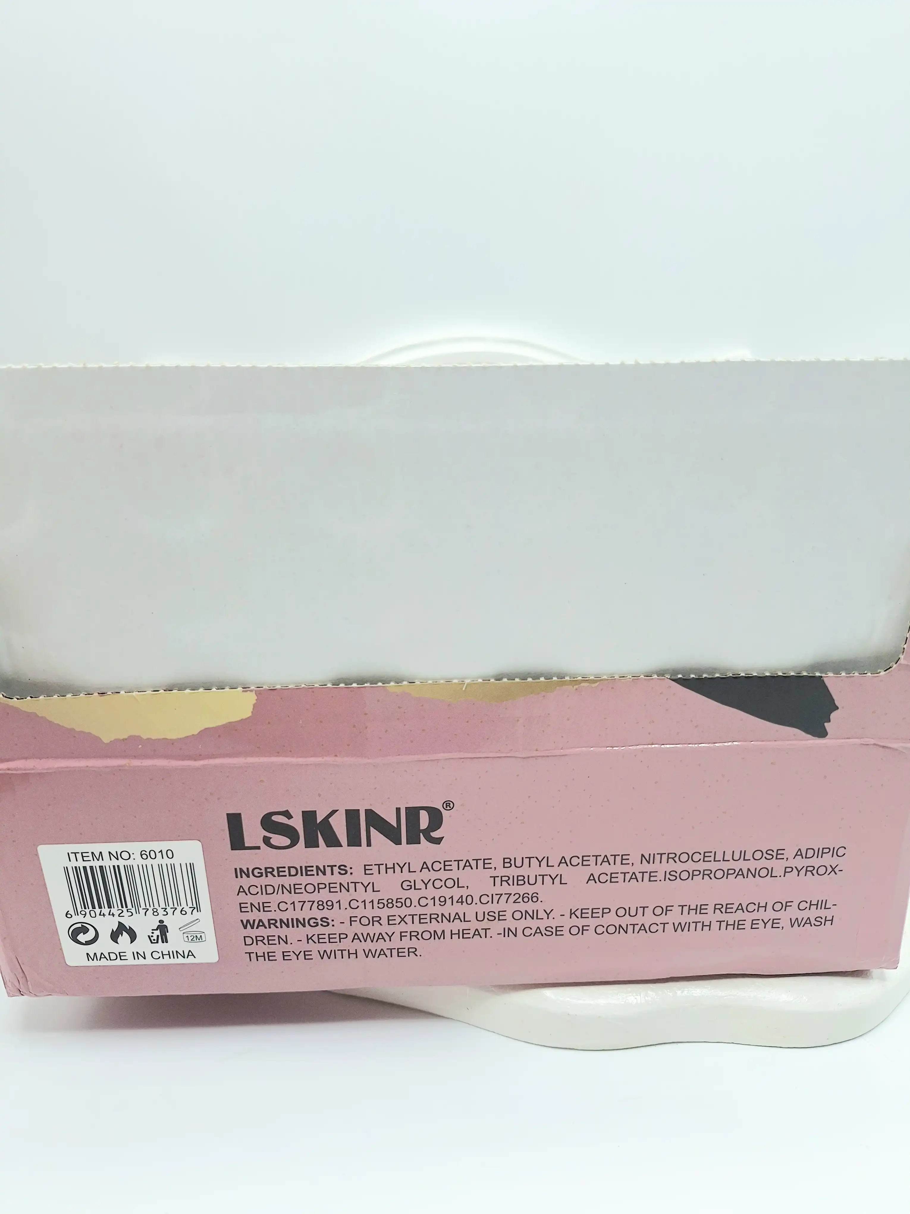 لاک ناخن پرطرفدار مدل مات برند  LSKINR کد