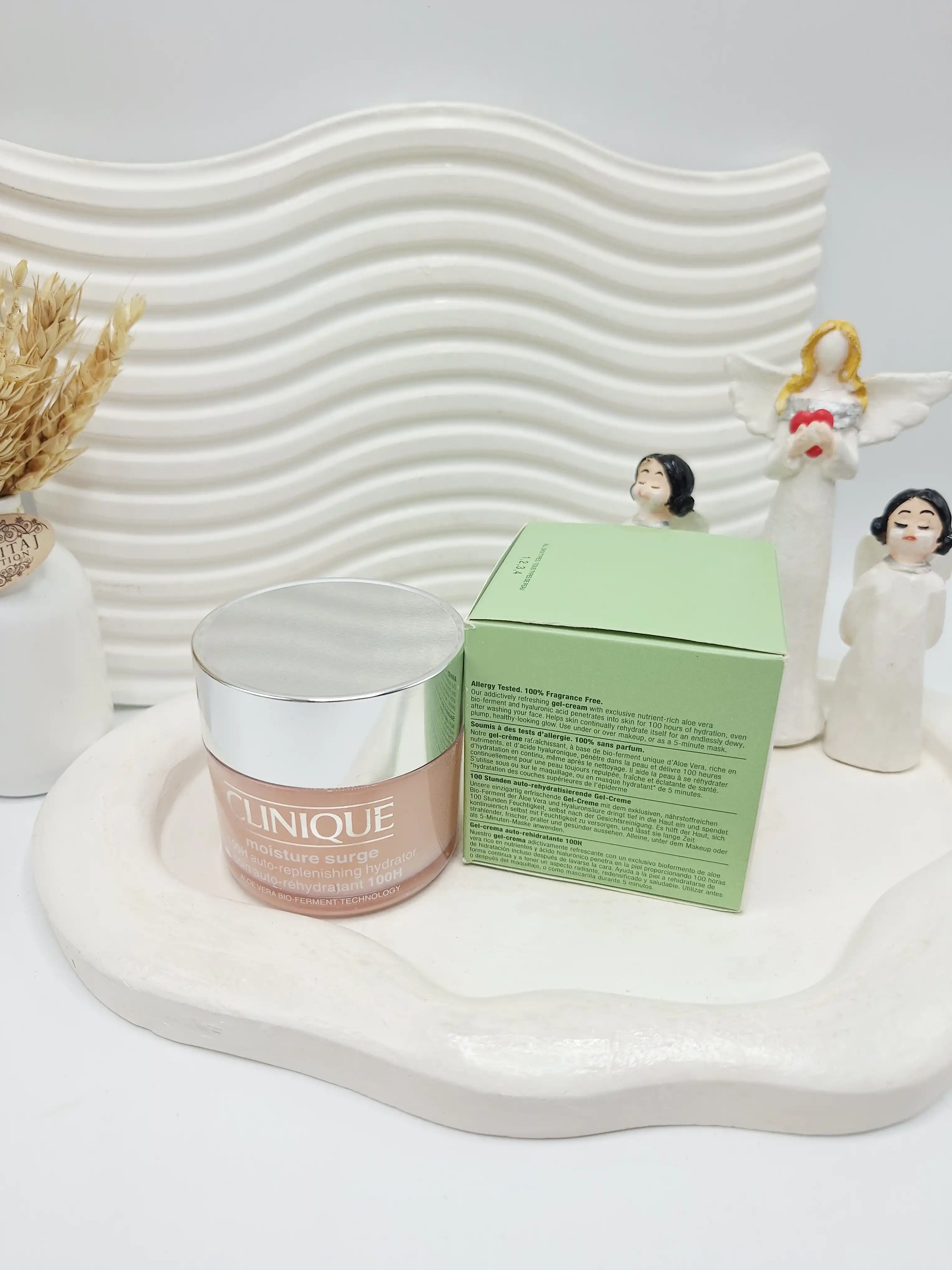ژل کرم آبرسان ۱۰۰ ساعته کلینیک مدل Moisture Surge های کپی امارات کد 6695