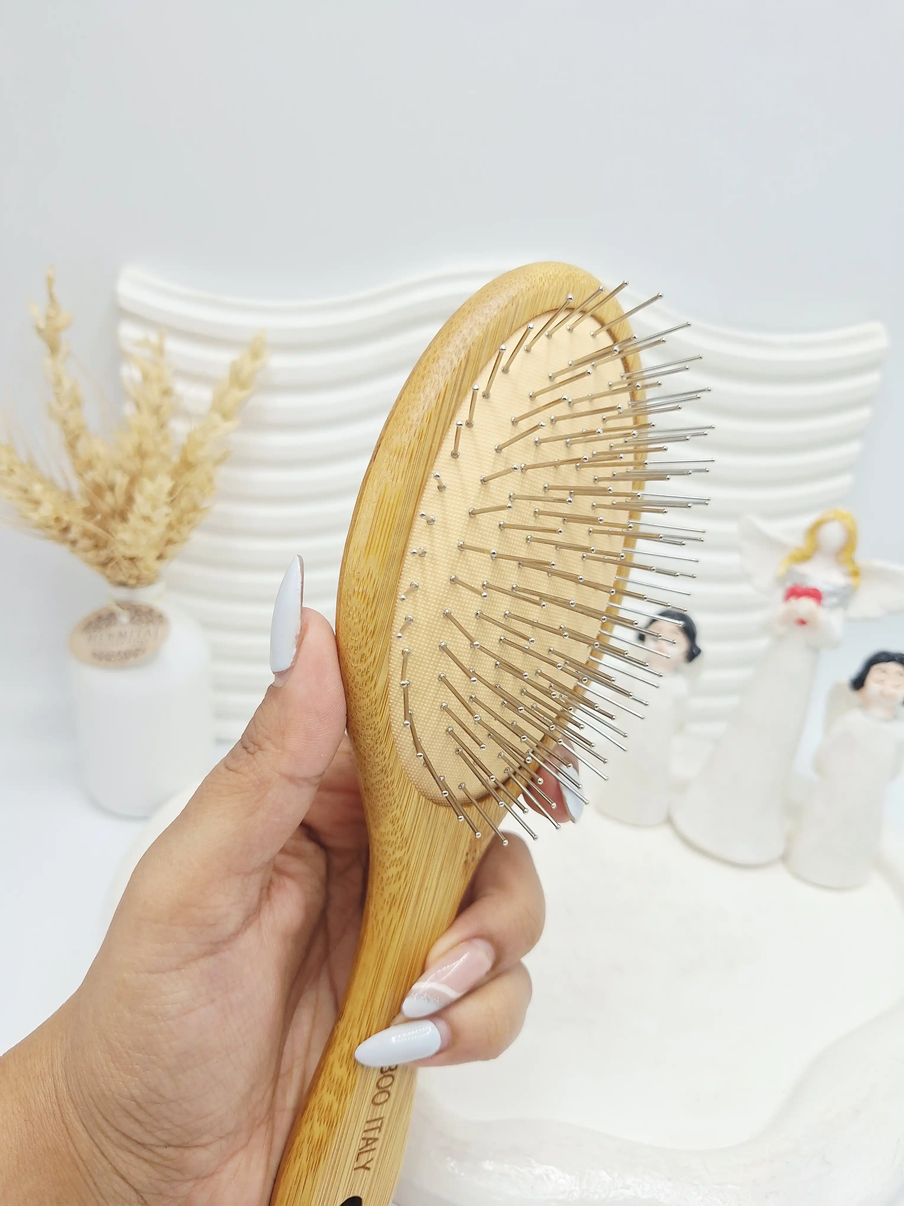 برس مو چوبی دندانه آهنی مدل دایره ای رنگ کرم