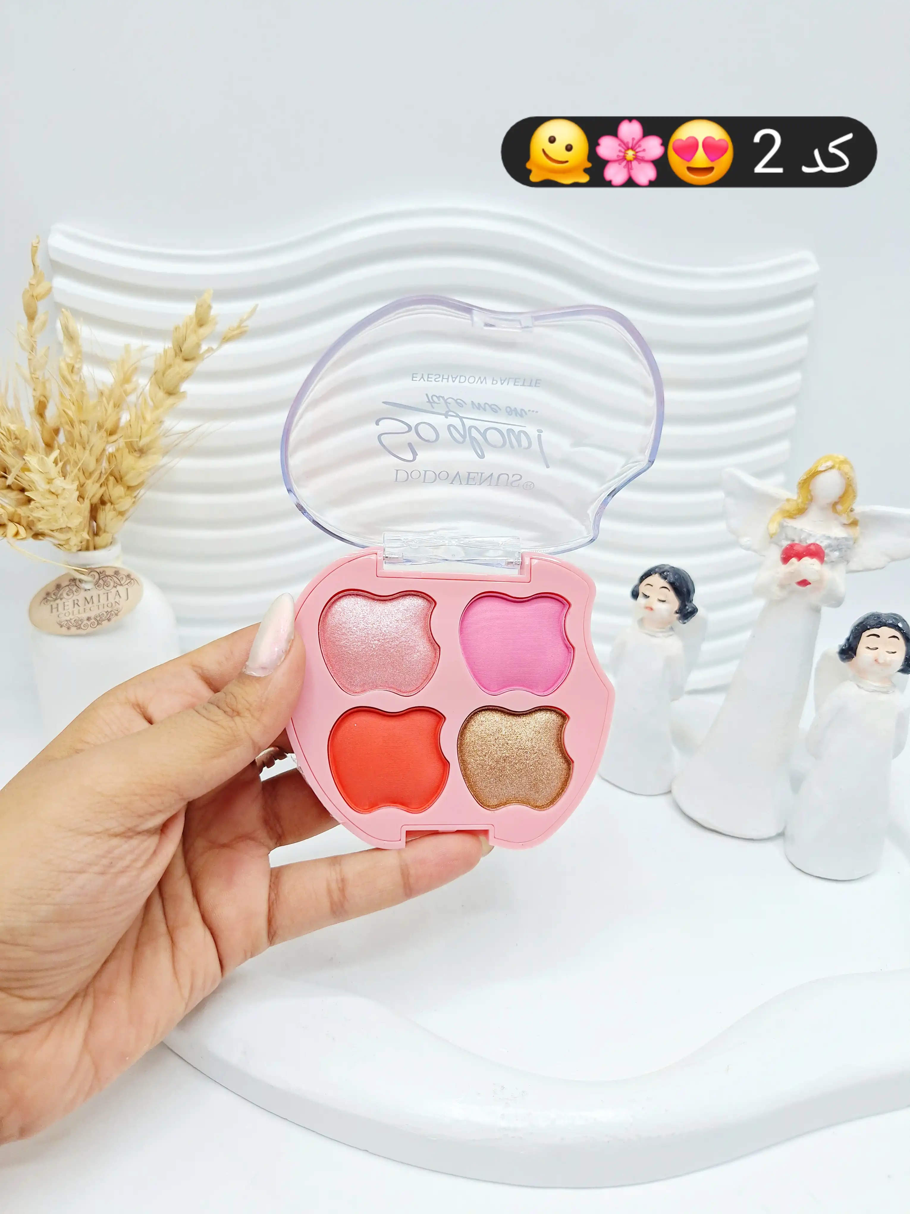 پالت 4 تایی رژ گونه و هایلایتر طرح اپل برند DODOVENUS0 کد 0440