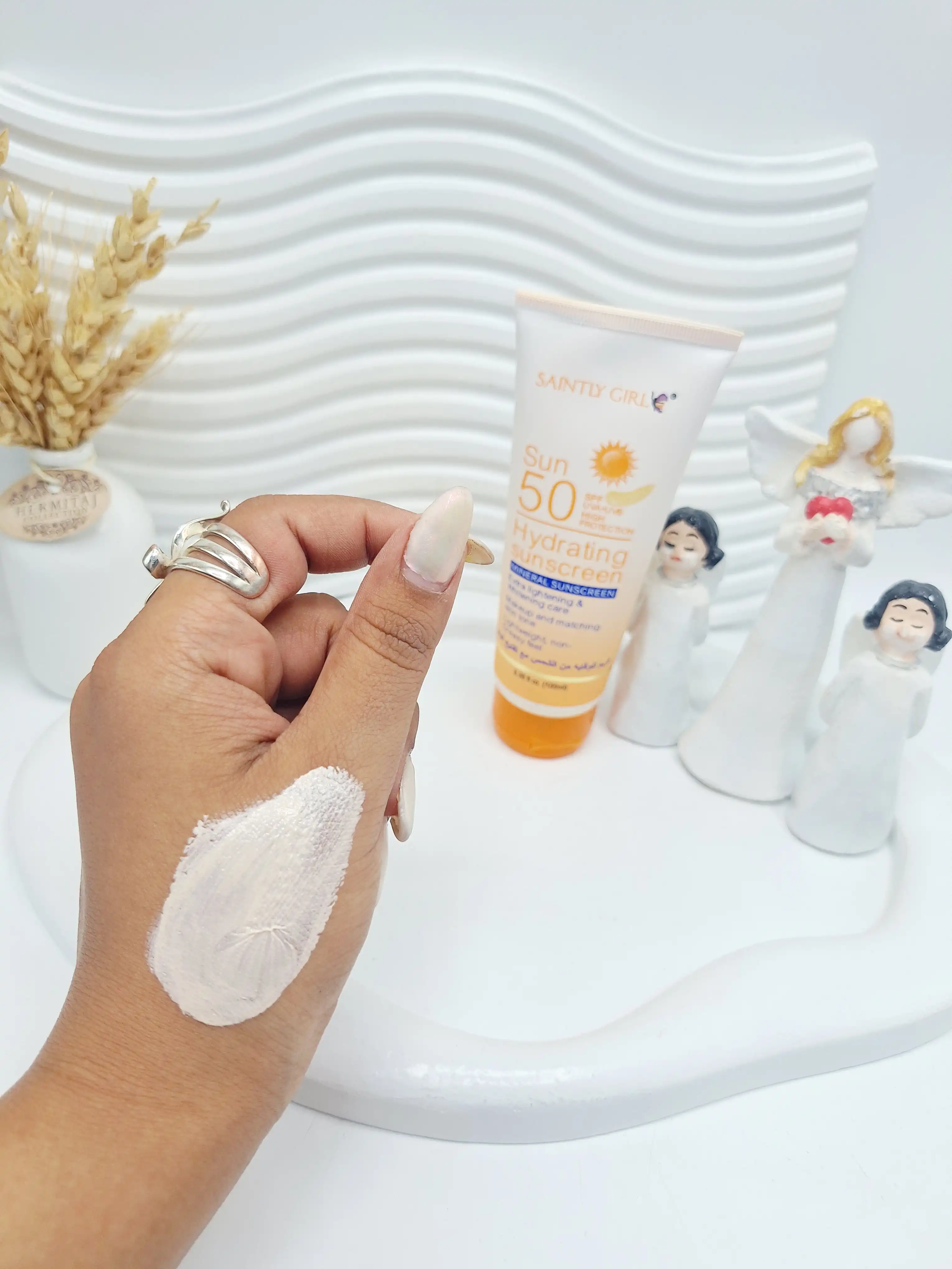 کرم ضد آفتاب بی رنگ SPF 50 برند سان کد 0769
