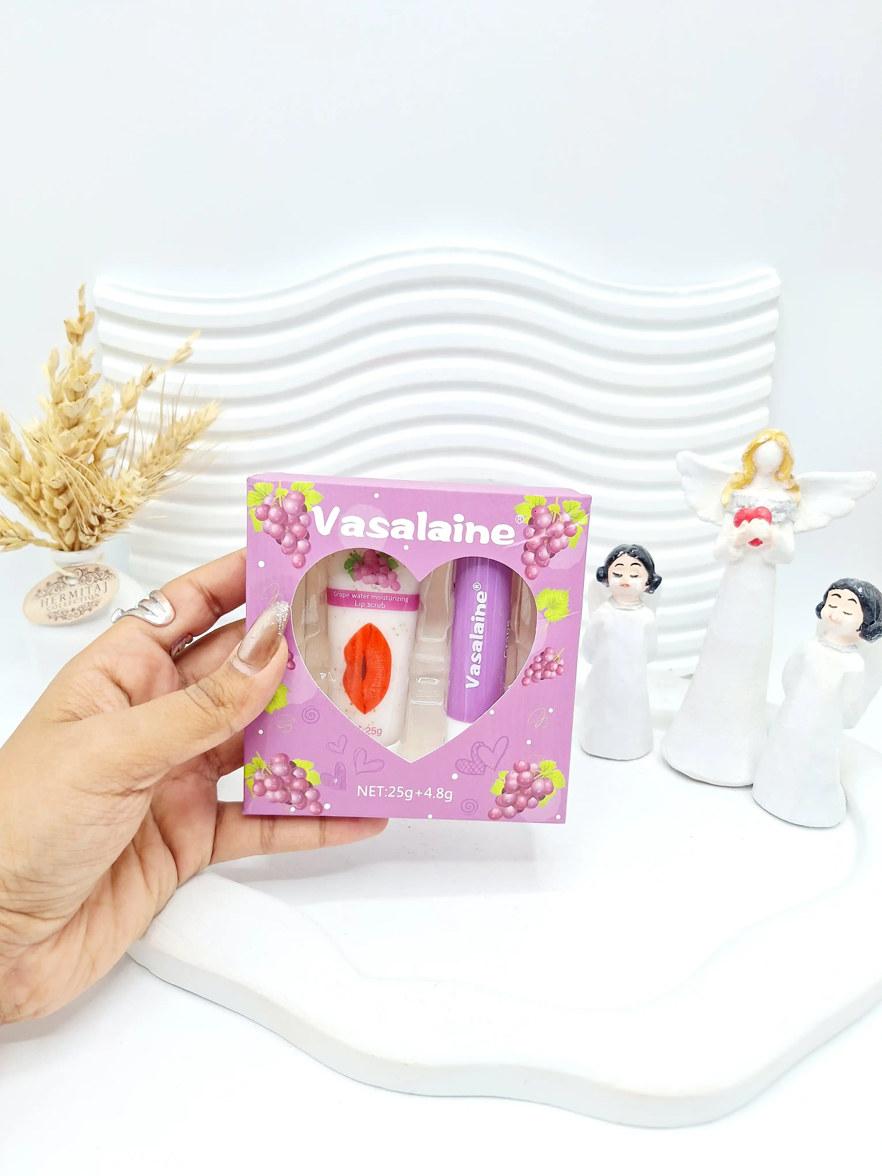 پک 2 عددی اسکراب لب قلبی و بالم لب برند وازلینا Vaseina رایحه میوه ای کد 8278