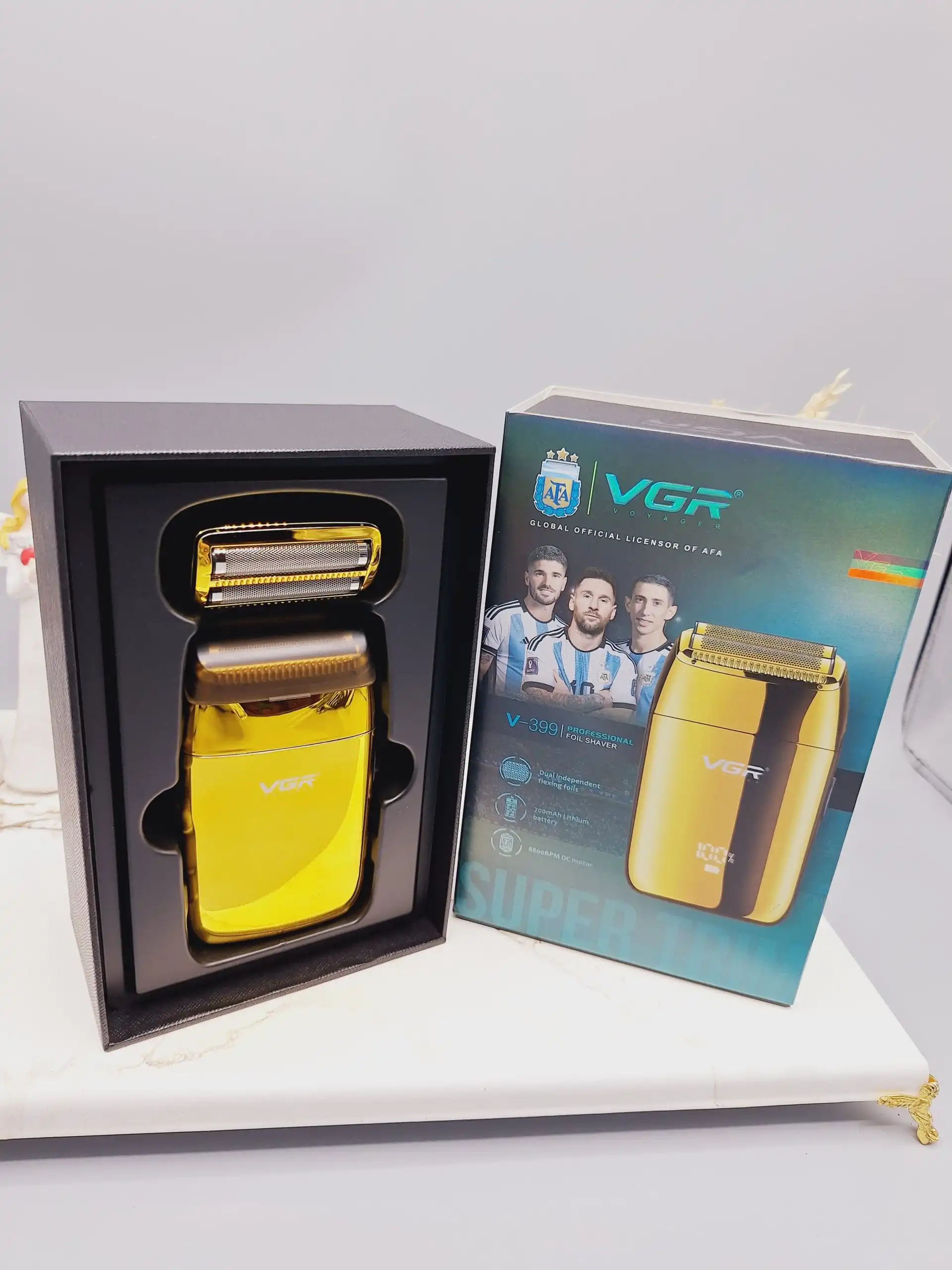 ماشین اصلاح (شیور) حرفه ای وی جی ار مدل V-399