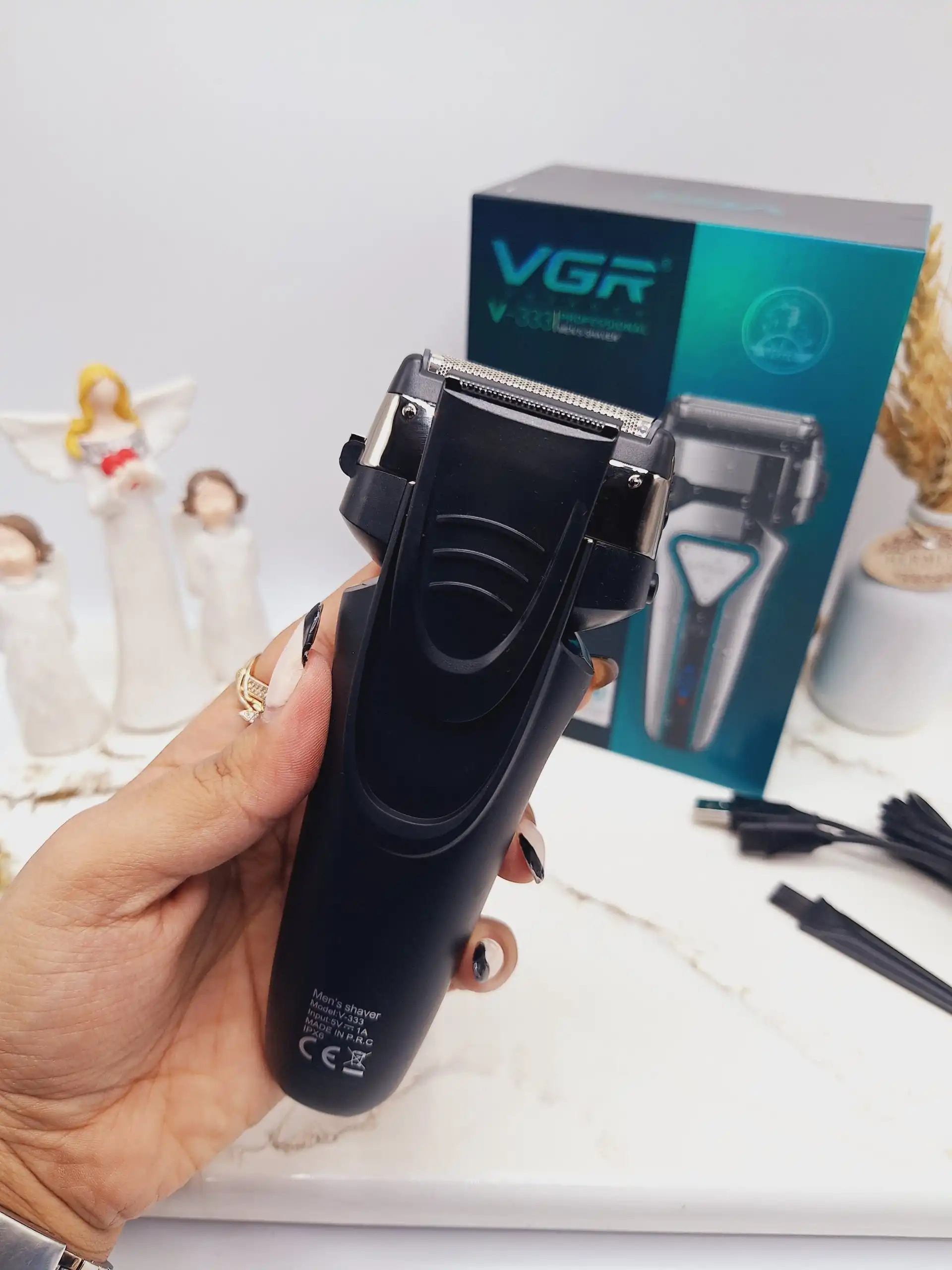 ماشین اصلاح موی صورت مردانه وی جی ار VGR مدل V-333