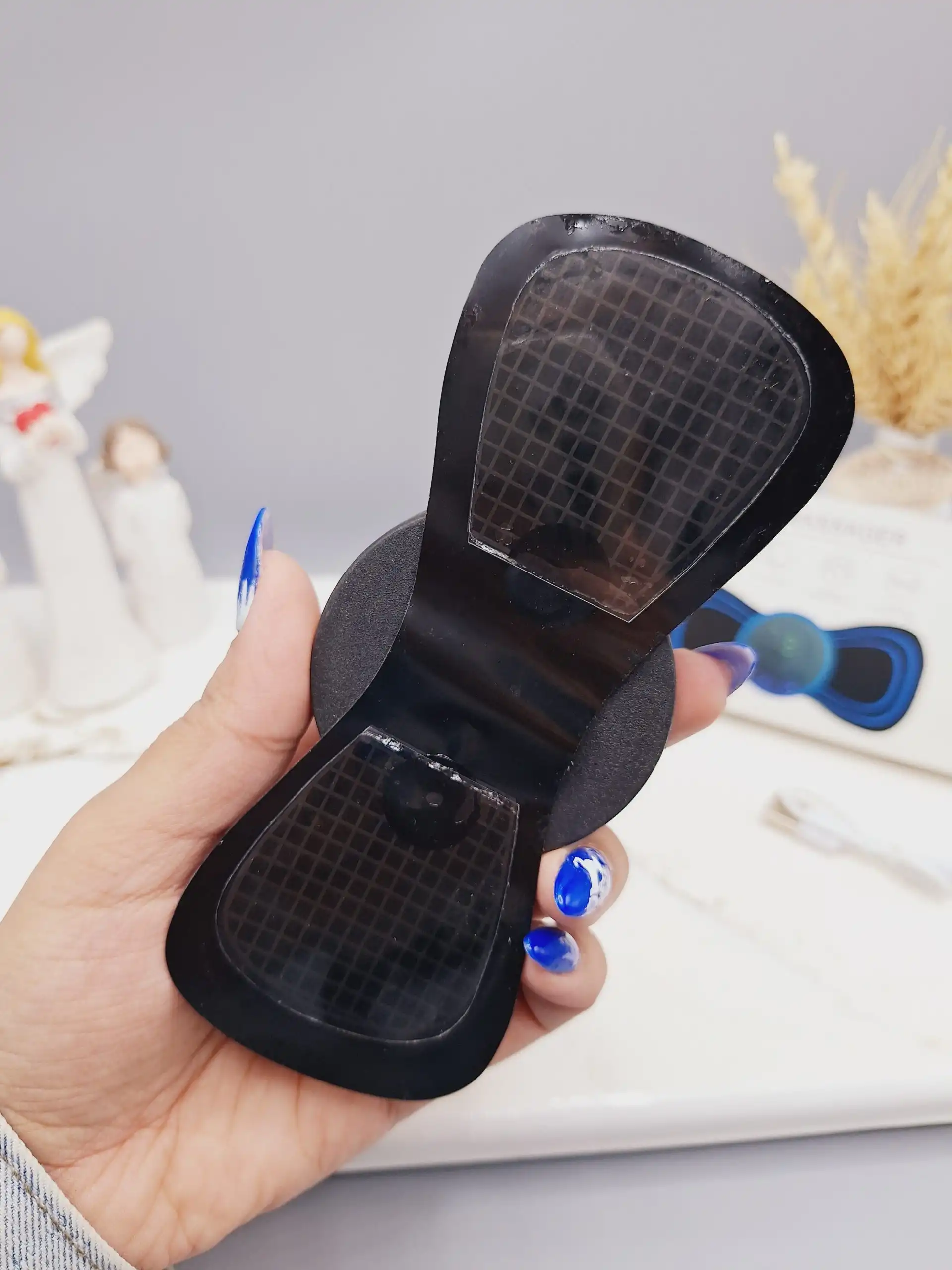 ماساژور پروانه ای EMS