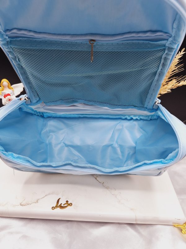 کیف آرایشی واشبگ بیضی آبی سایز بزرگ WASHBAG 4