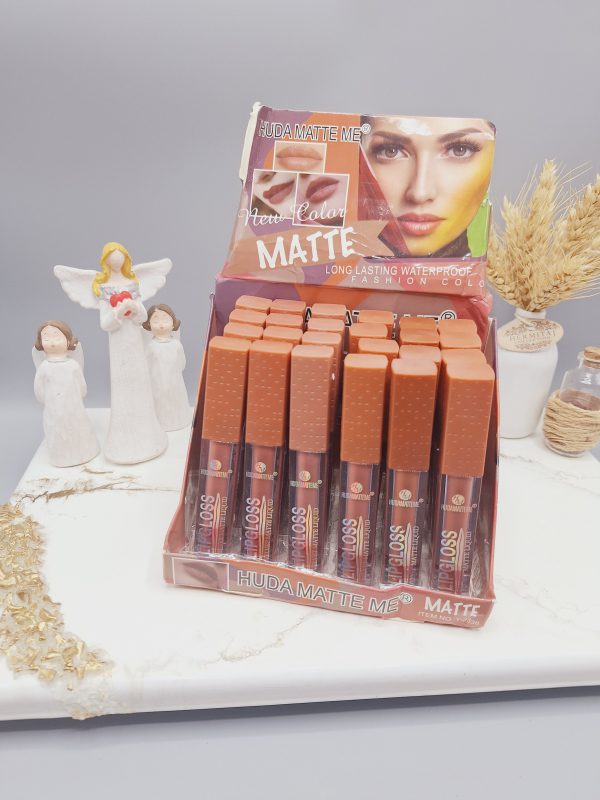 پک 6 تایی رژ مایع خوش رنگ نود برند HUDA MATTE ΜΕ کد 2538